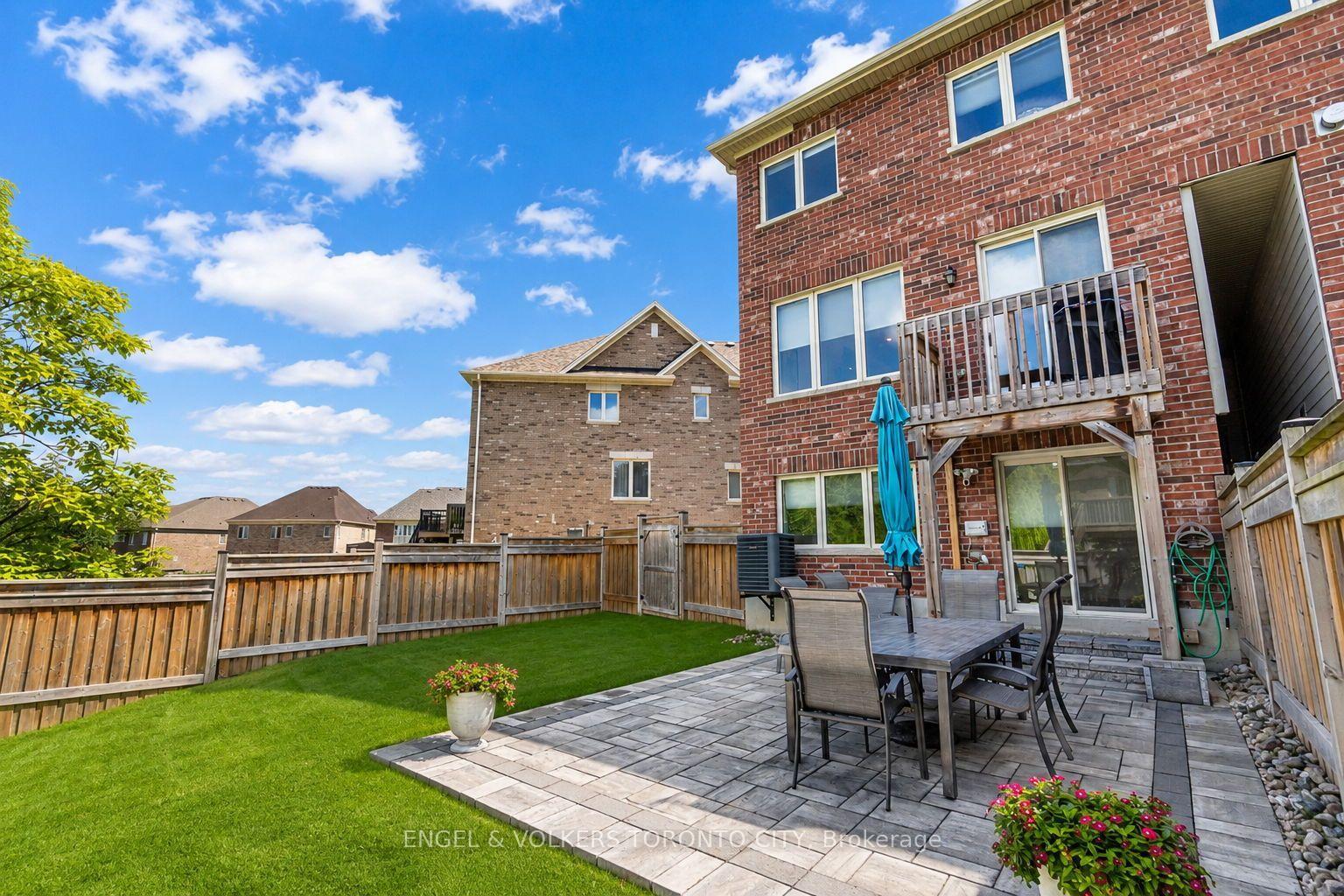 Photo 35 of 78 Drizzel Crescent, Richmond Hill, Oak Ridges — HOMEH