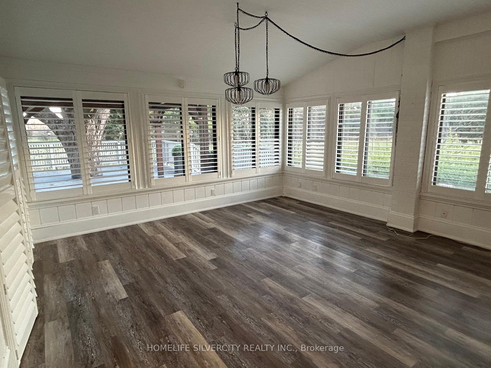 Photo 3 of Unit Upper level, 37 Michelangelo Boulevard, Brampton, Toronto Gore Rural Estate — HOMEH