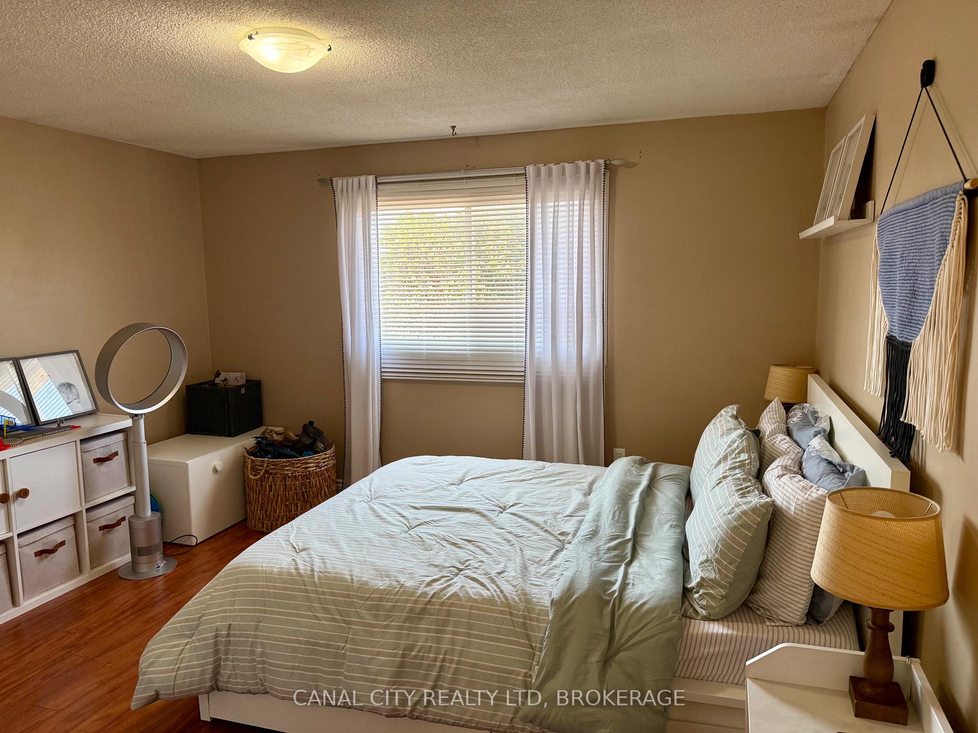 Photo 19 of 29 Baxter Crescent, Thorold, Confederation Heights — HOMEH