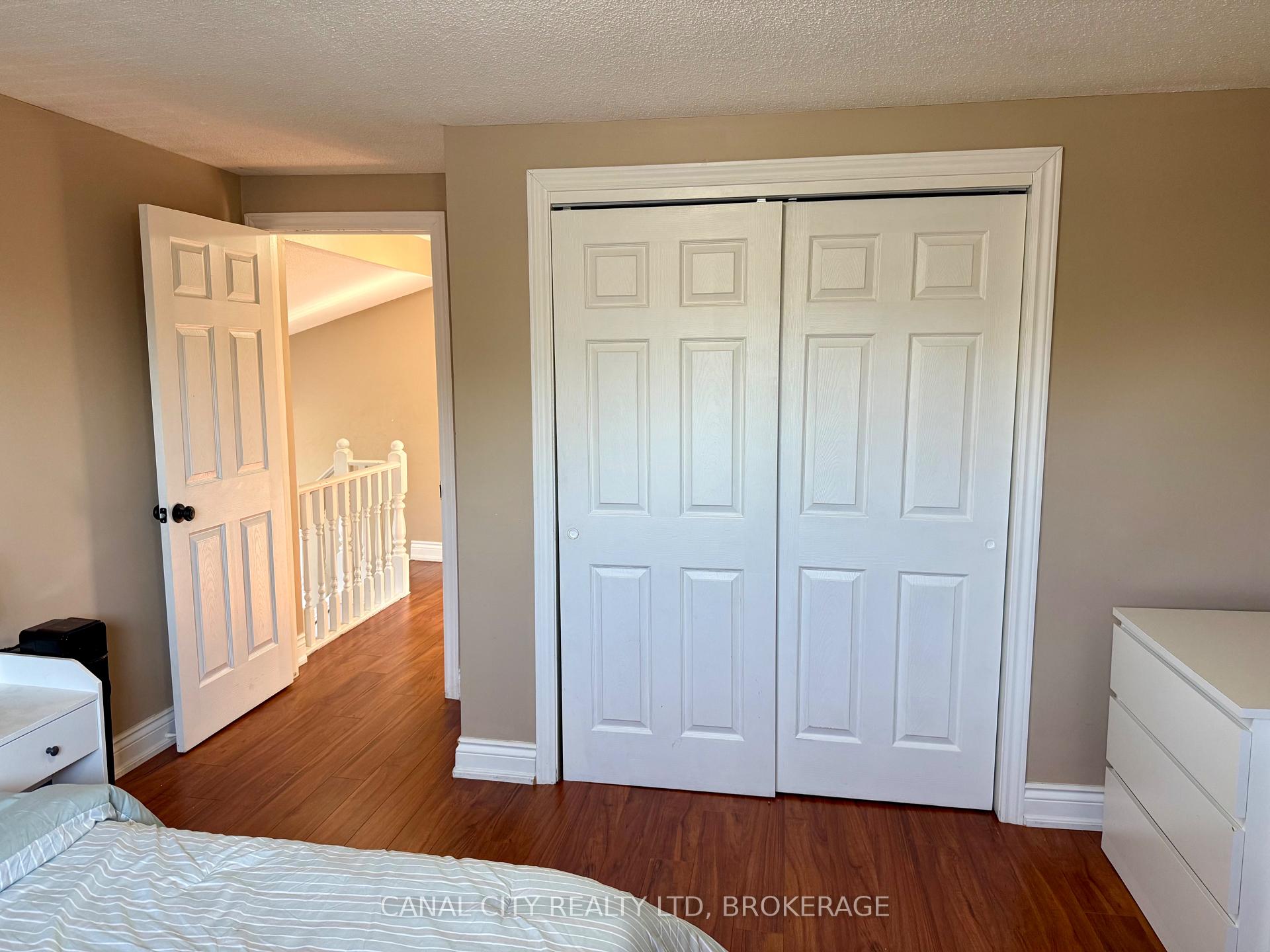 Photo 21 of 29 Baxter Crescent, Thorold, Confederation Heights — HOMEH