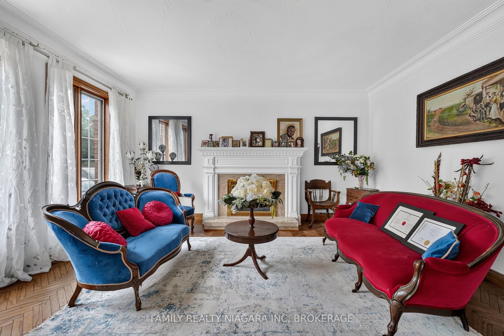 Photo 9 of 6820 Mountain Road, Niagara Falls, Stamford — HOMEH