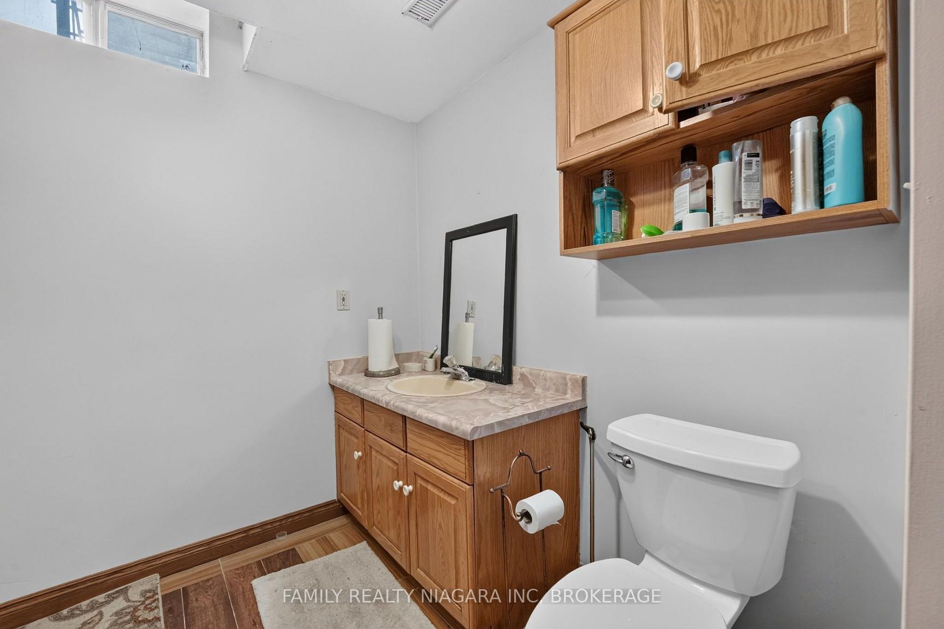 Photo 36 of 6820 Mountain Road, Niagara Falls, Stamford — HOMEH
