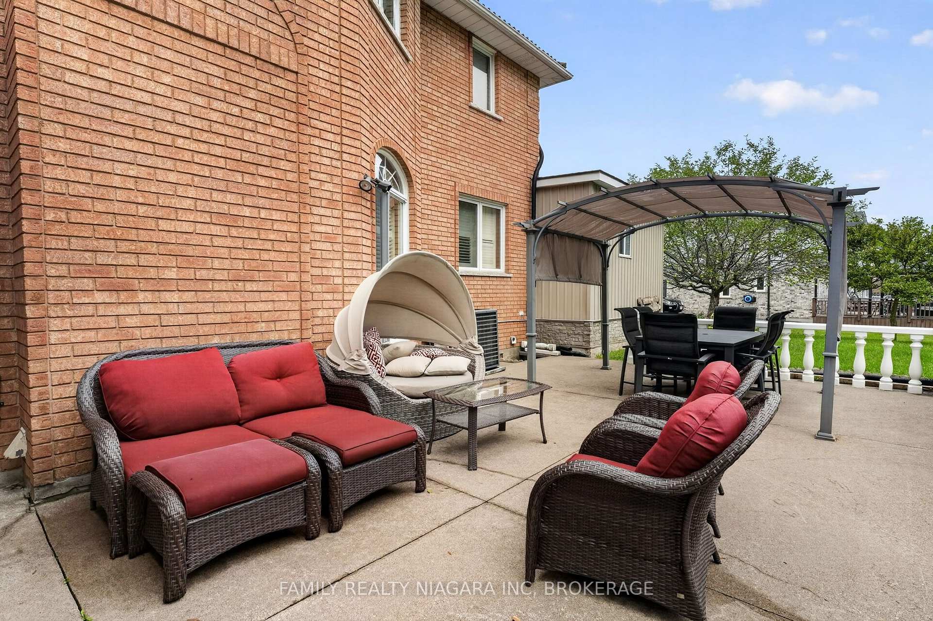 Photo 39 of 6820 Mountain Road, Niagara Falls, Stamford — HOMEH