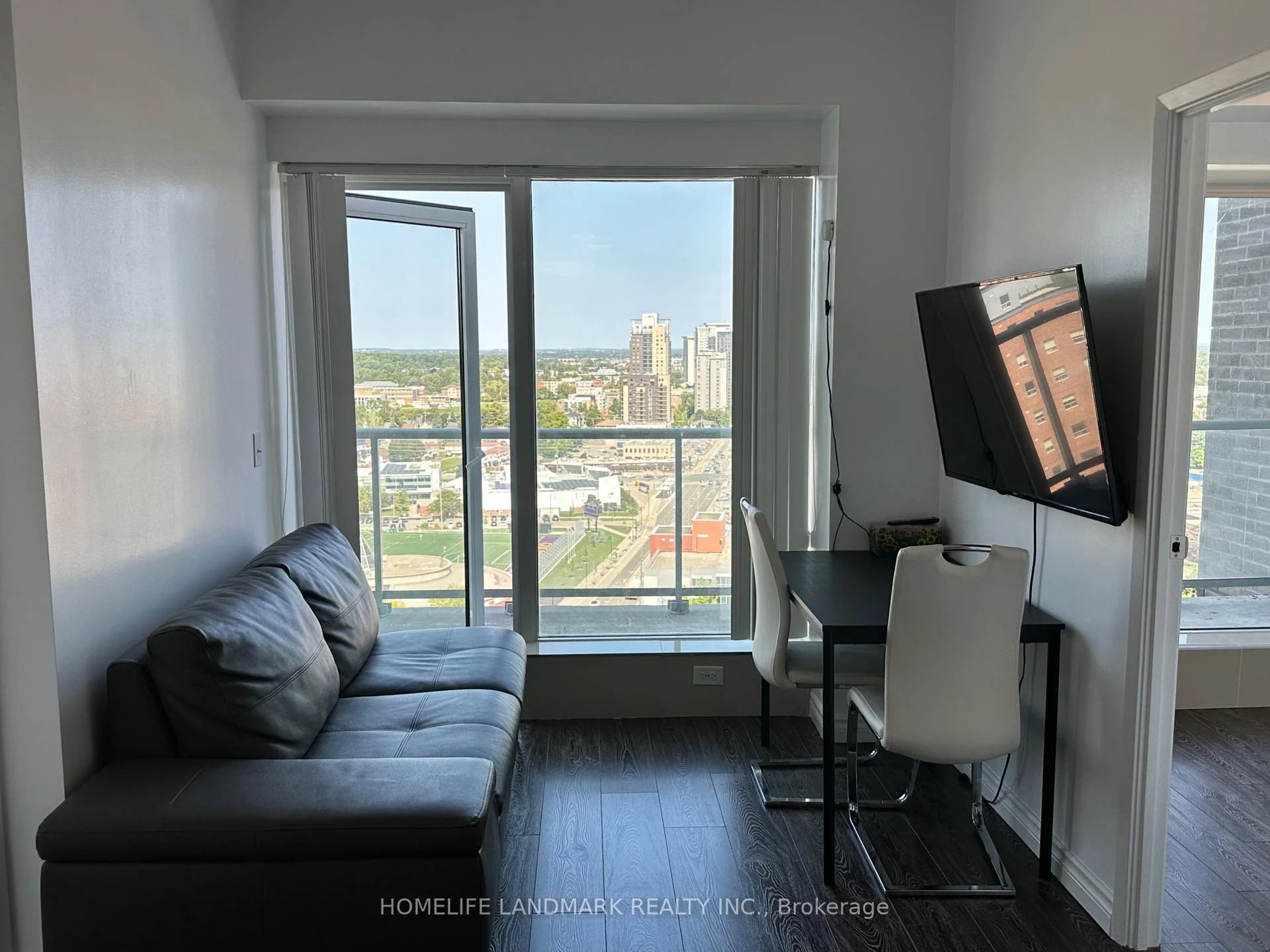Photo 4 of Unit 2004, 158 King Street N, Waterloo, Beechwood/University — HOMEH