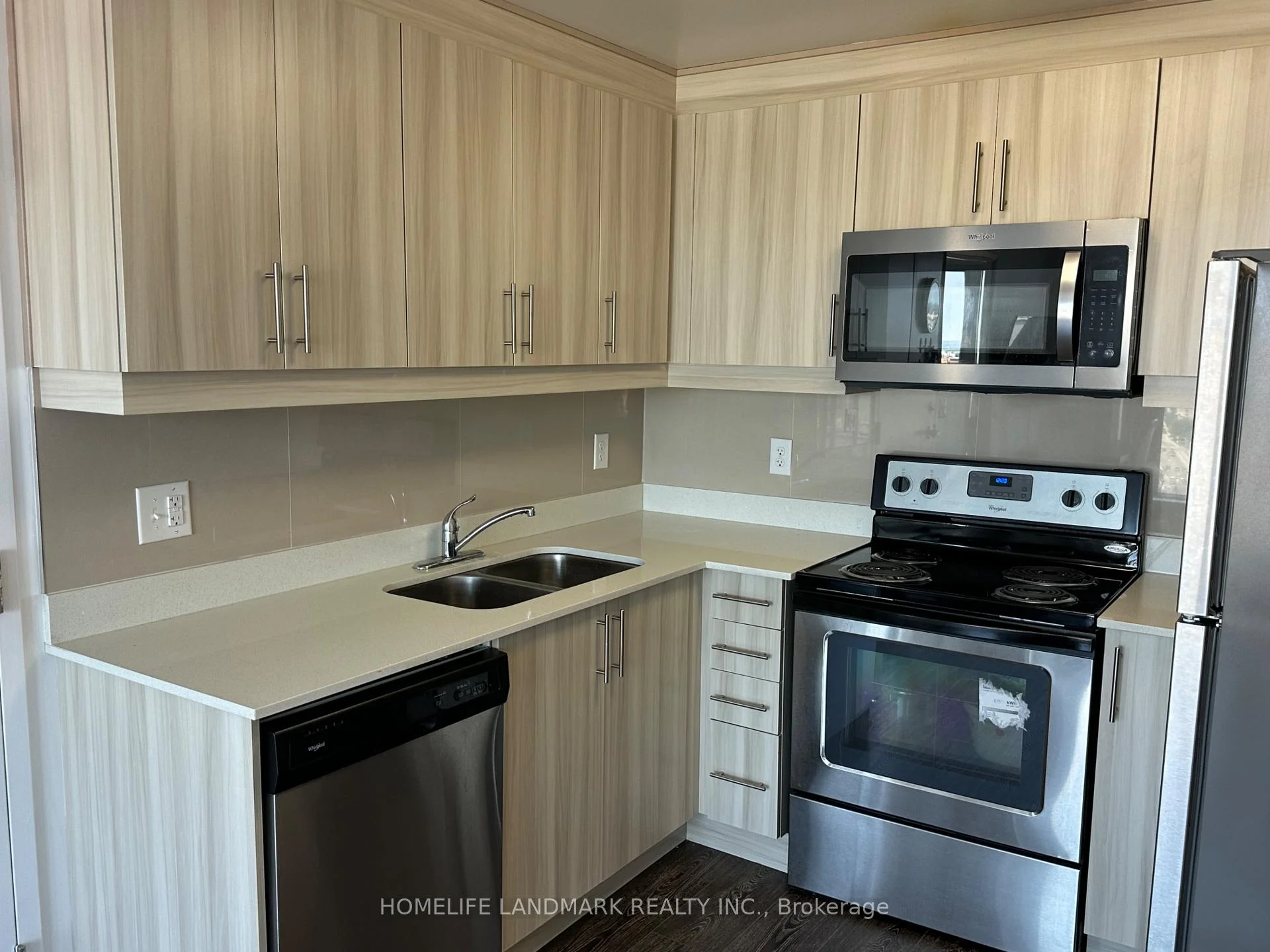 Photo 8 of Unit 2004, 158 King Street N, Waterloo, Beechwood/University — HOMEH