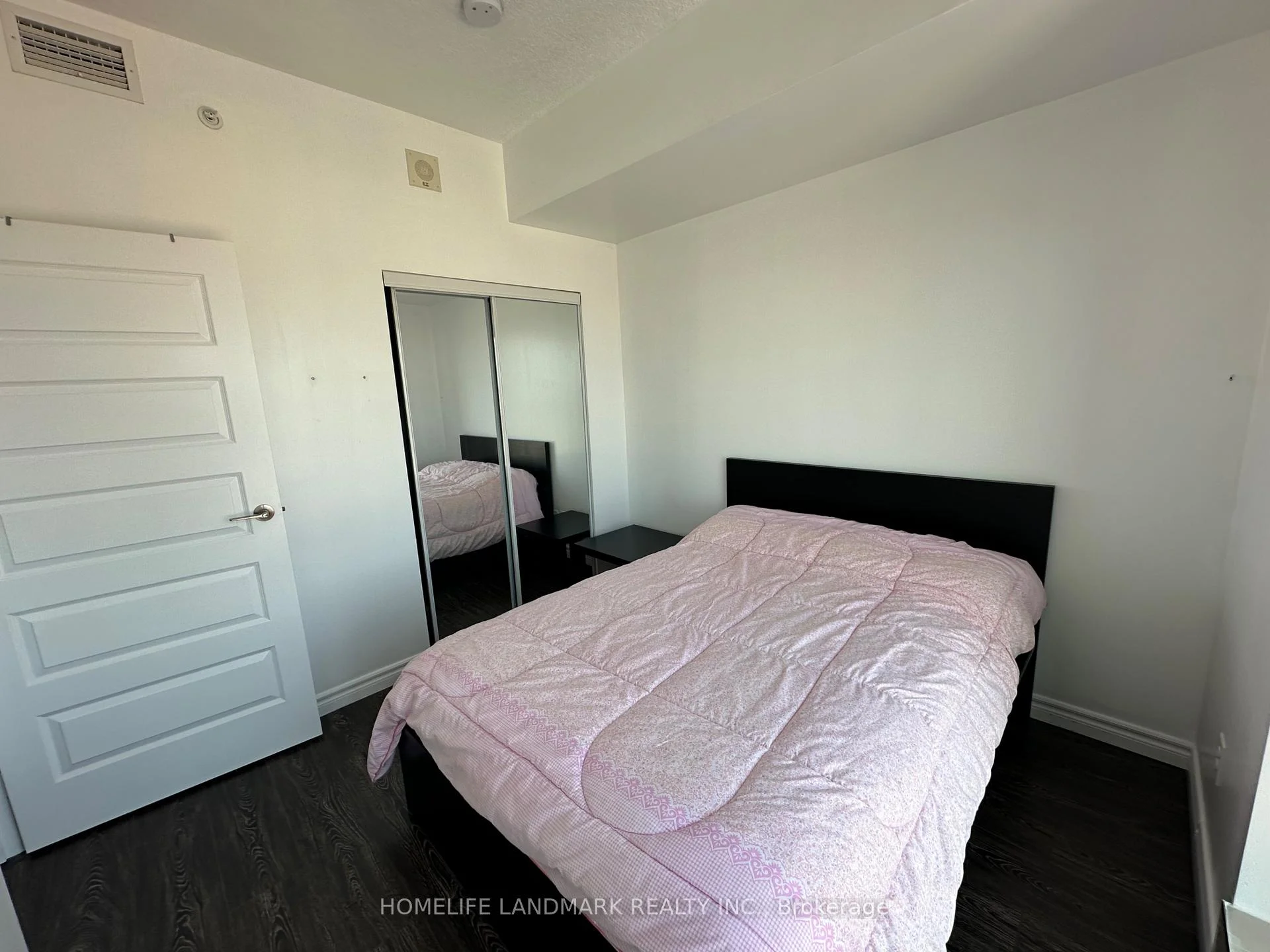 Photo 11 of Unit 2004, 158 King Street N, Waterloo, Beechwood/University — HOMEH