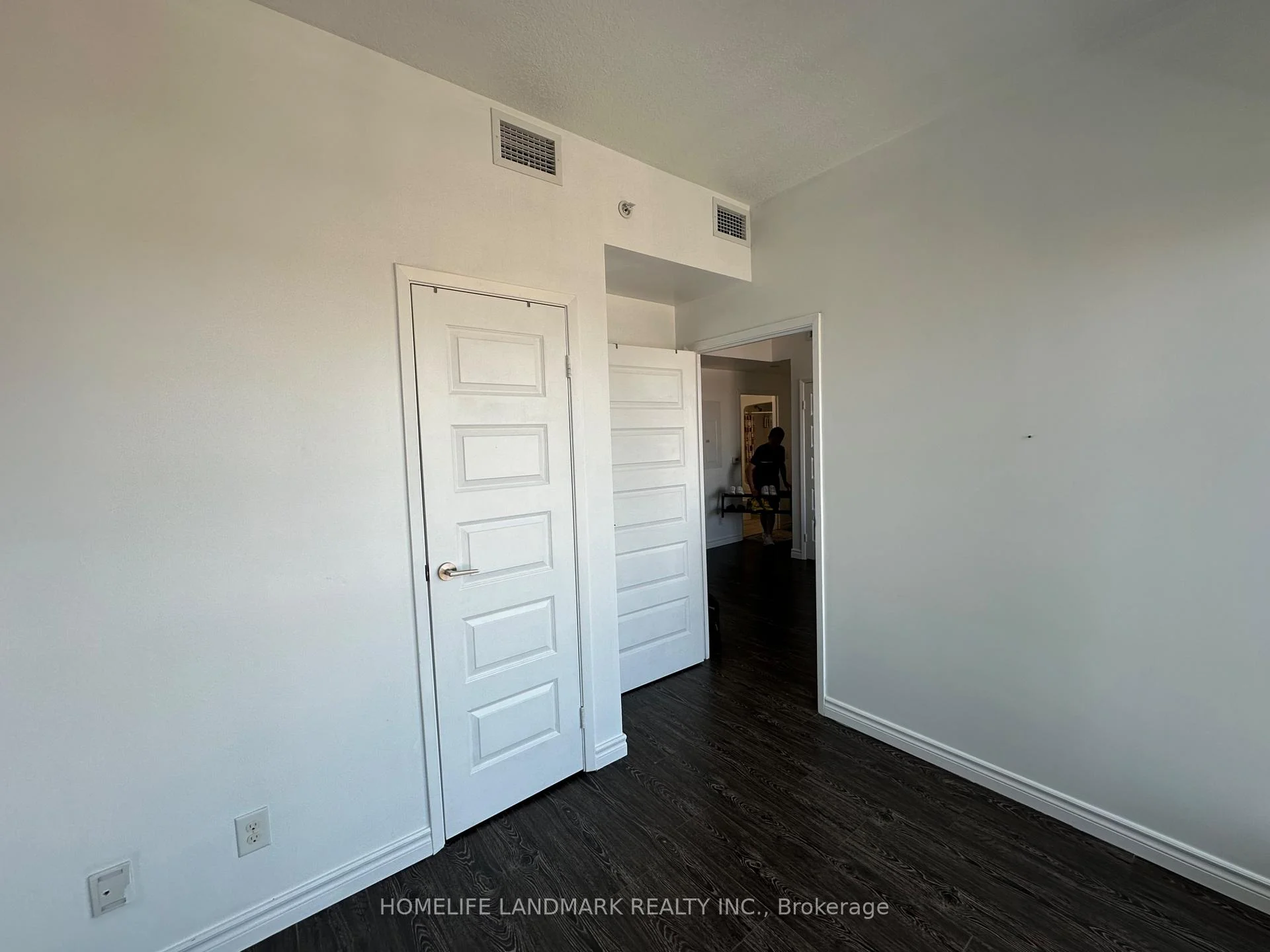 Photo 14 of Unit 2004, 158 King Street N, Waterloo, Beechwood/University — HOMEH