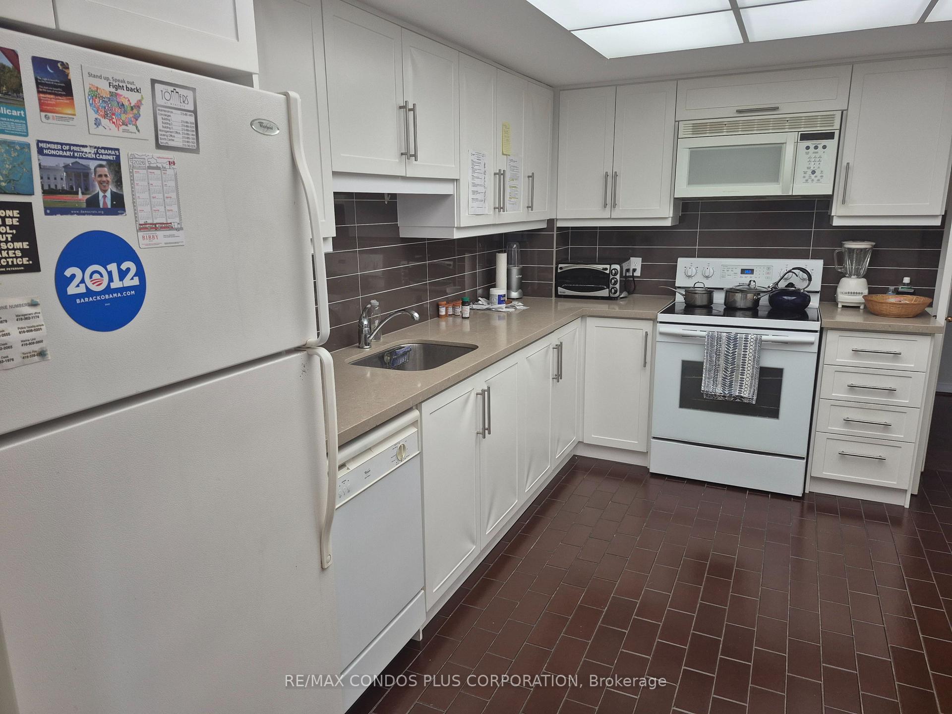 Photo 3 of Unit 1914, 55 Harbour Square, Toronto, Waterfront Communities — HOMEH
