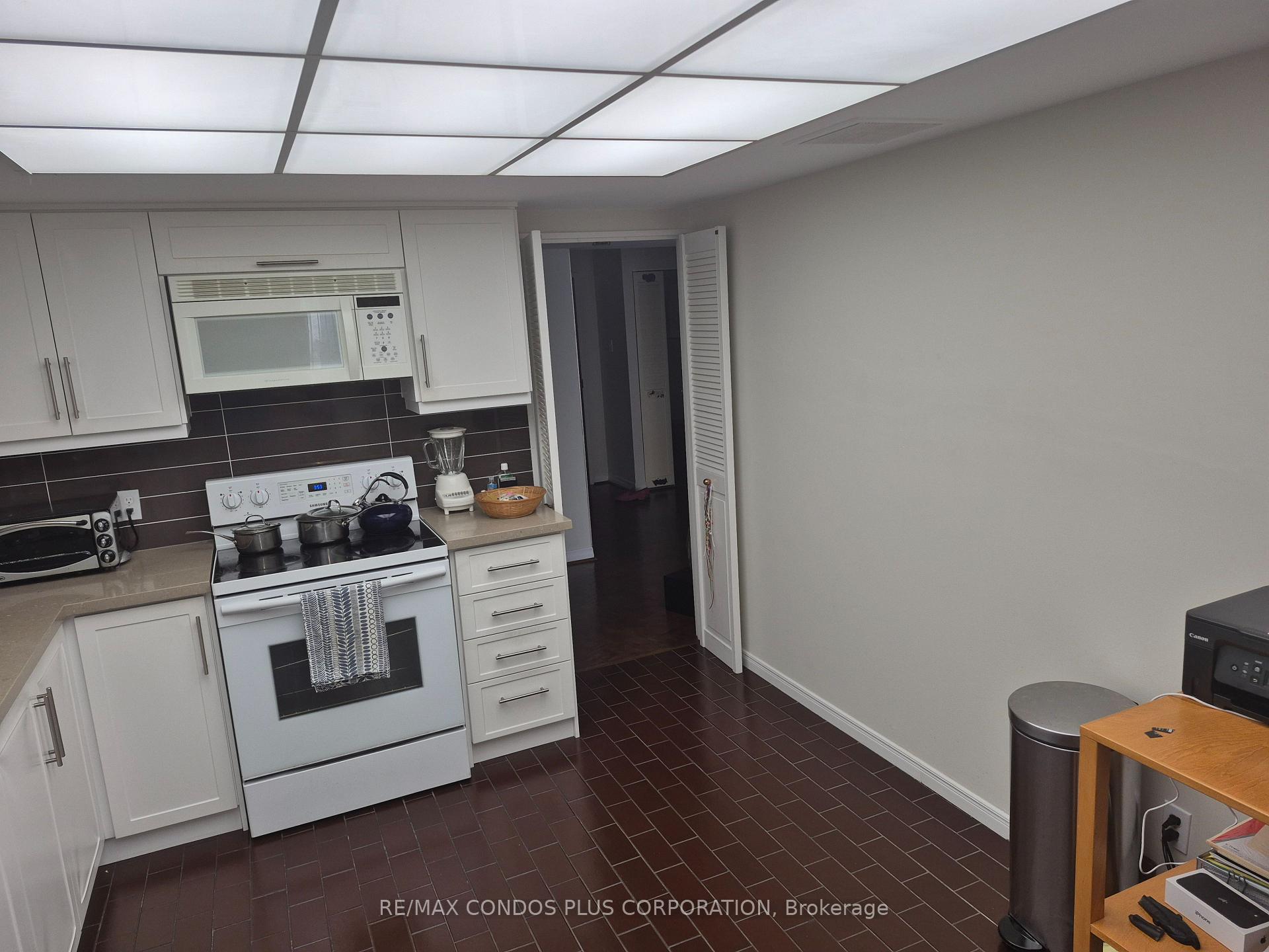 Photo 5 of Unit 1914, 55 Harbour Square, Toronto, Waterfront Communities — HOMEH