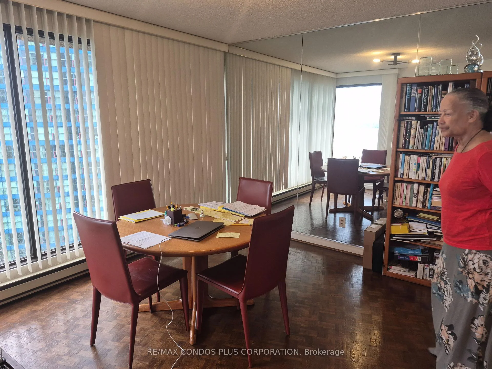 Photo 8 of Unit 1914, 55 Harbour Square, Toronto, Waterfront Communities — HOMEH