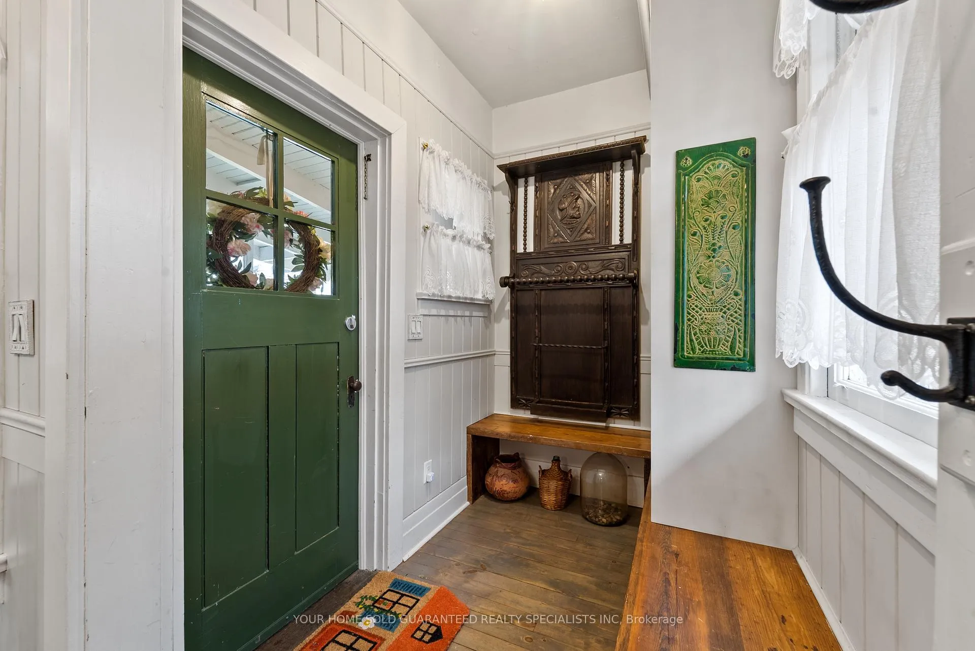 Photo 3 of 227 Green Street, Burlington, Brant — HOMEH