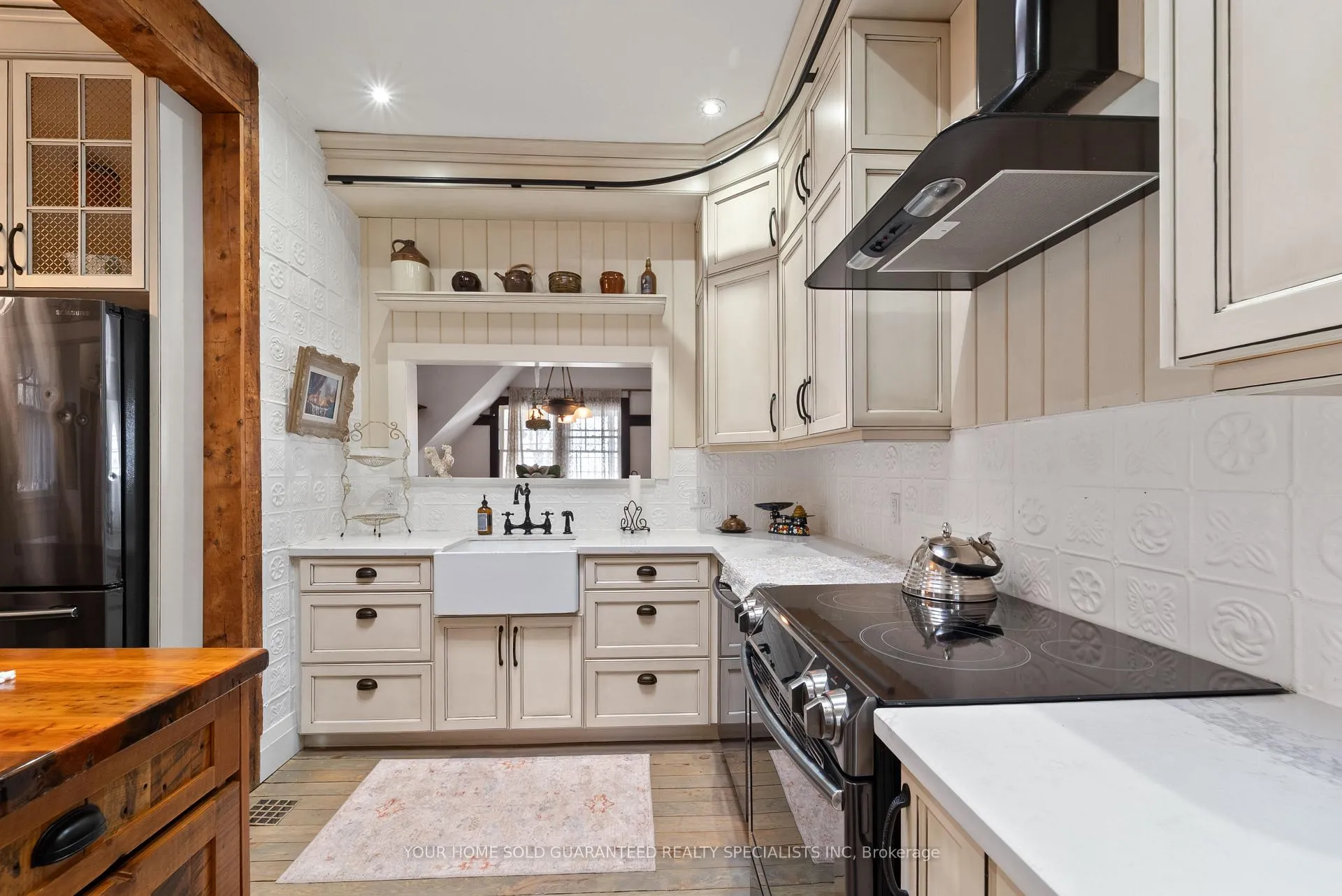 Photo 6 of 227 Green Street, Burlington, Brant — HOMEH