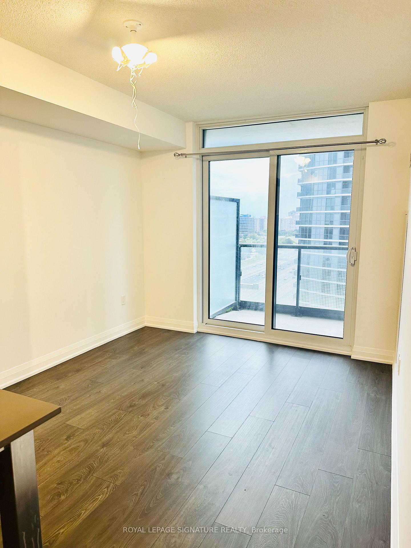 Photo 9 of Unit 1704, 30 Gibbs Road, Etobicoke, Islington-City Centre West — HOMEH
