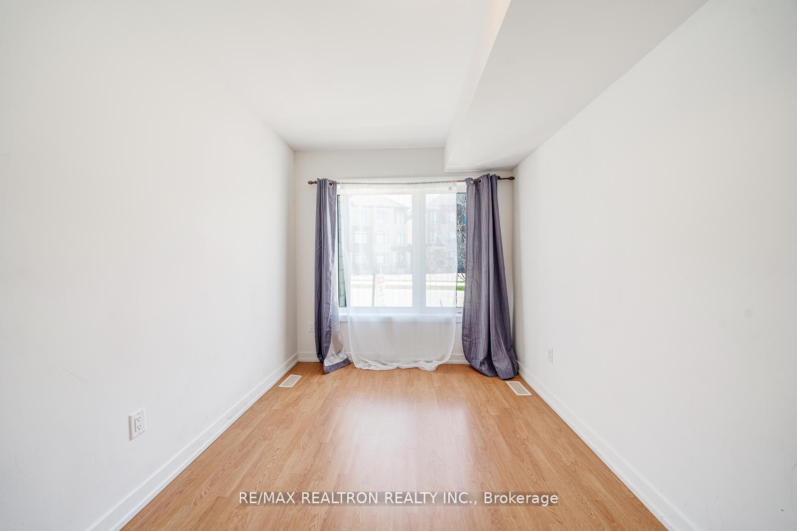 Photo 10 of 119 Cornell Rouge Boulevard, Markham, Cornell — HOMEH