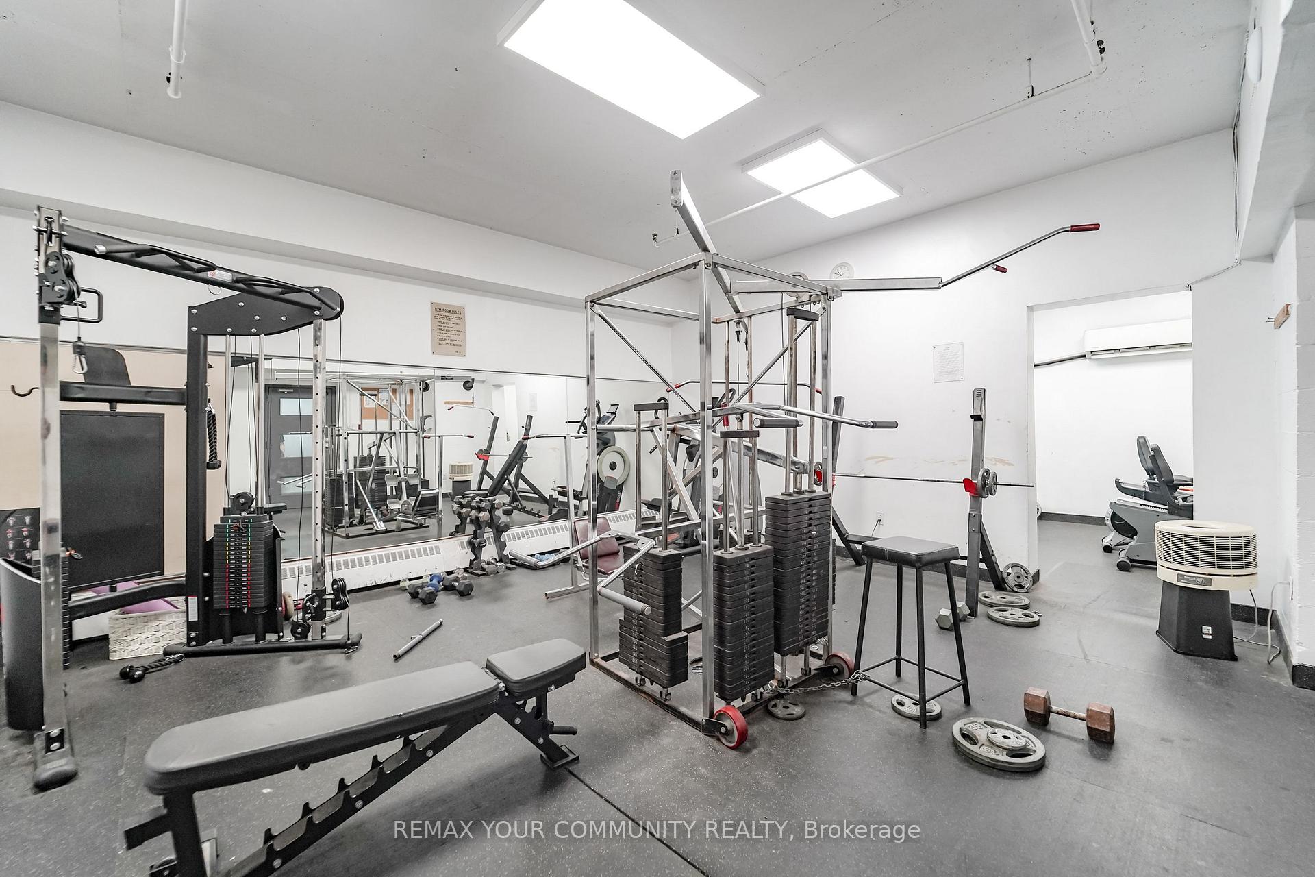 Photo 6 of Unit 1105, 100 Leeward Glenway, Toronto, Flemingdon Park — HOMEH