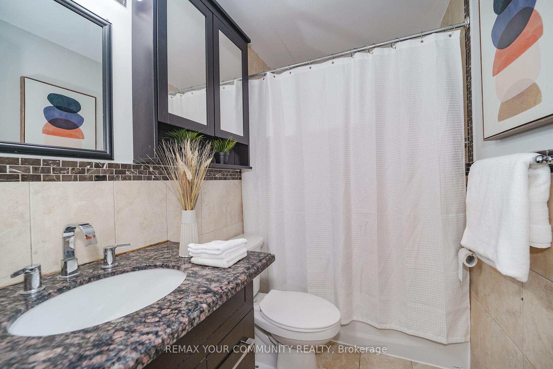 Photo 14 of Unit 1105, 100 Leeward Glenway, Toronto, Flemingdon Park — HOMEH