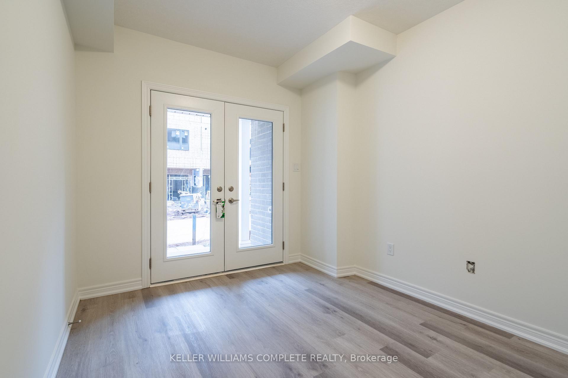 Photo 6 of 23 Dryden Lane, Hamilton, McQuesten — HOMEH