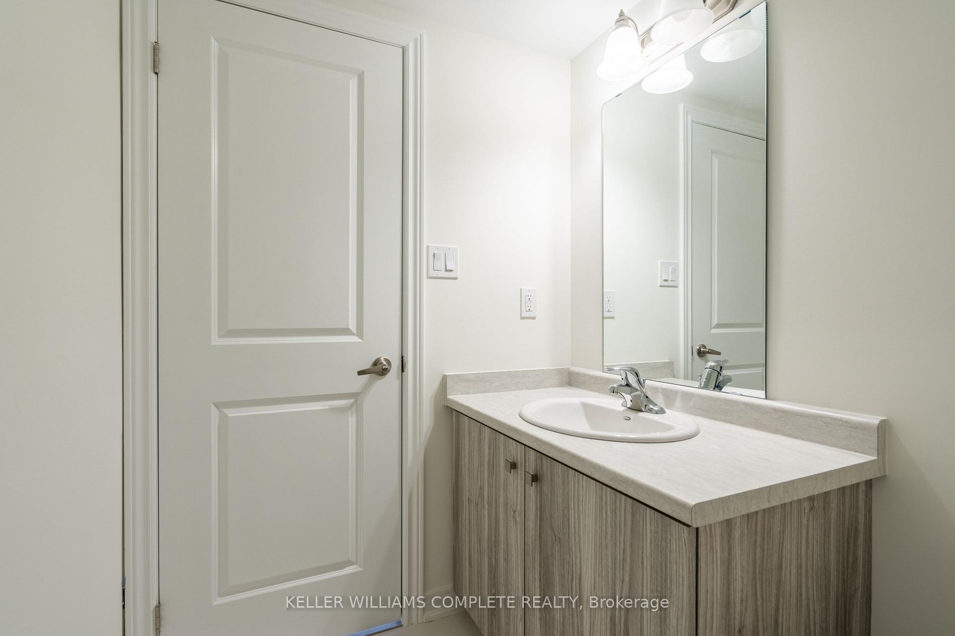 Photo 26 of 23 Dryden Lane, Hamilton, McQuesten — HOMEH