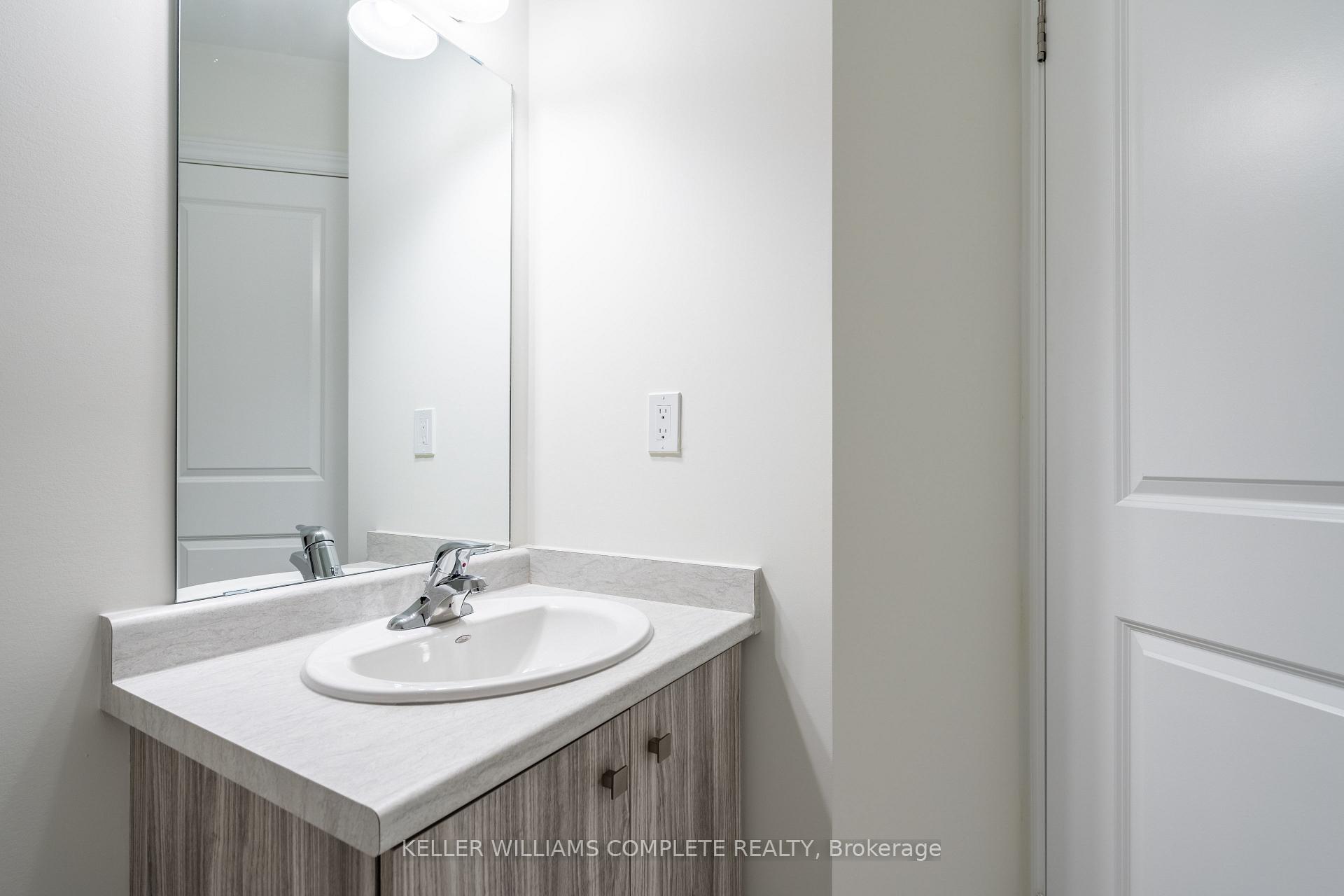 Photo 40 of 23 Dryden Lane, Hamilton, McQuesten — HOMEH