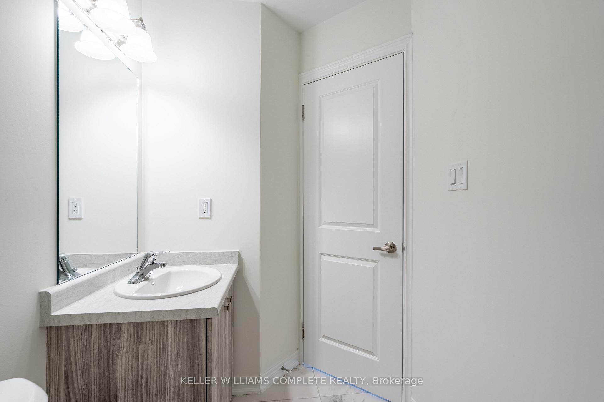 Photo 41 of 23 Dryden Lane, Hamilton, McQuesten — HOMEH