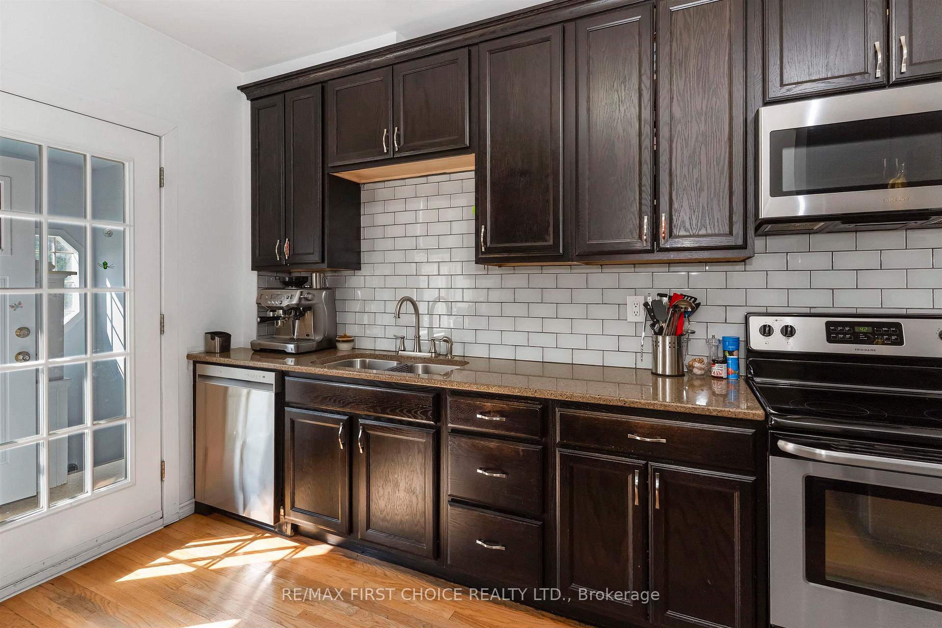 Photo 7 of 423 Marks Street S, Thunder Bay, Hyde Park — HOMEH