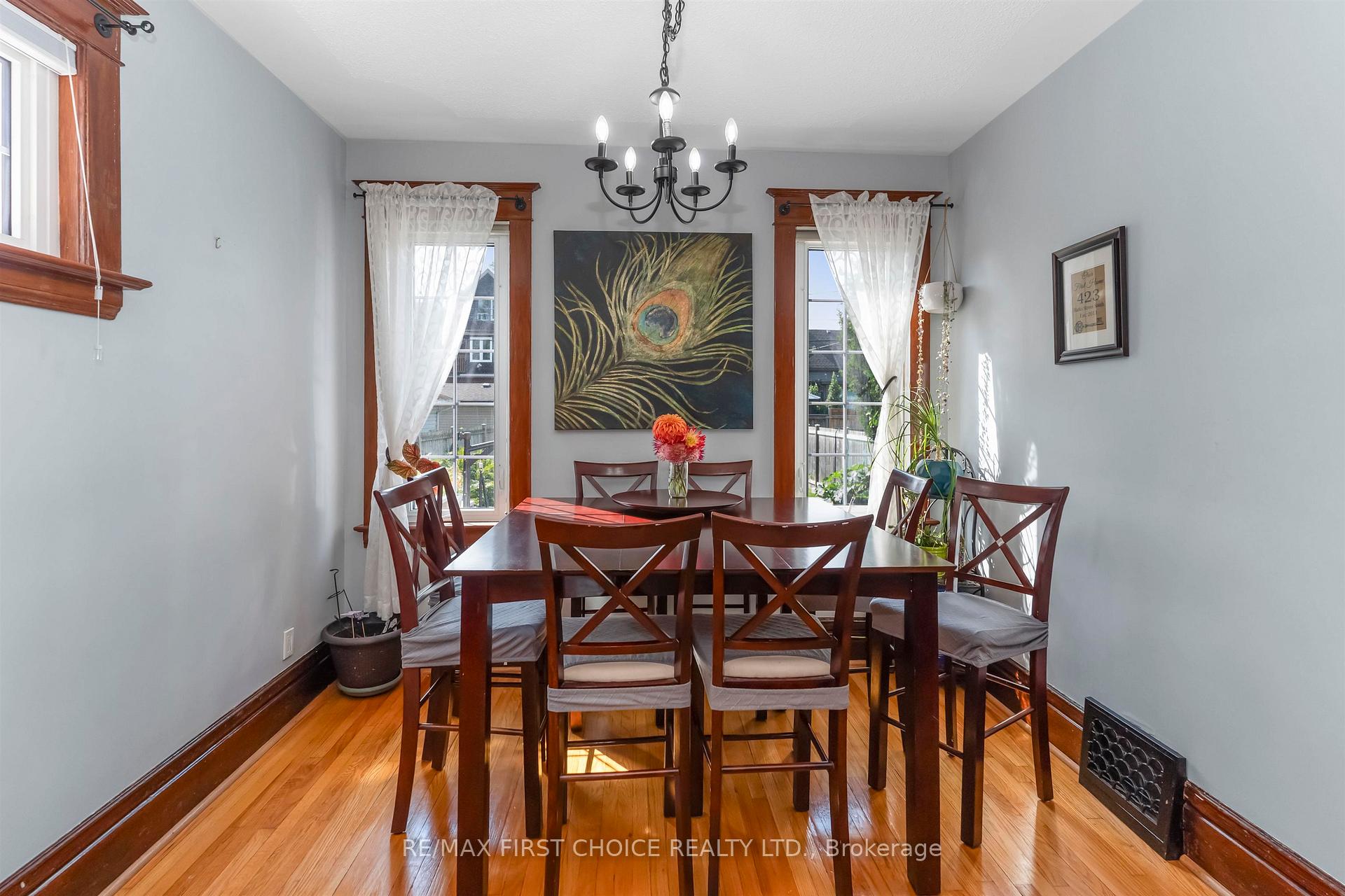 Photo 10 of 423 Marks Street S, Thunder Bay, Hyde Park — HOMEH