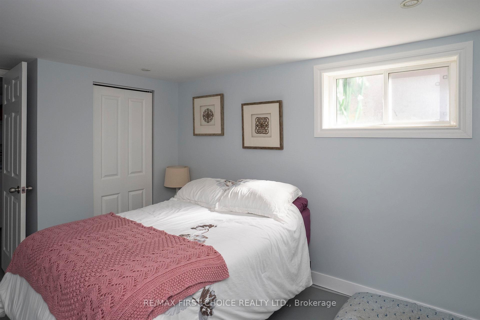 Photo 25 of 423 Marks Street S, Thunder Bay, Hyde Park — HOMEH