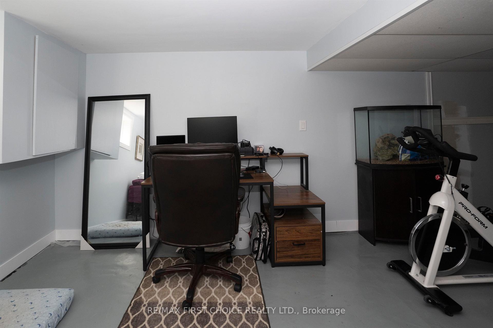 Photo 27 of 423 Marks Street S, Thunder Bay, Hyde Park — HOMEH
