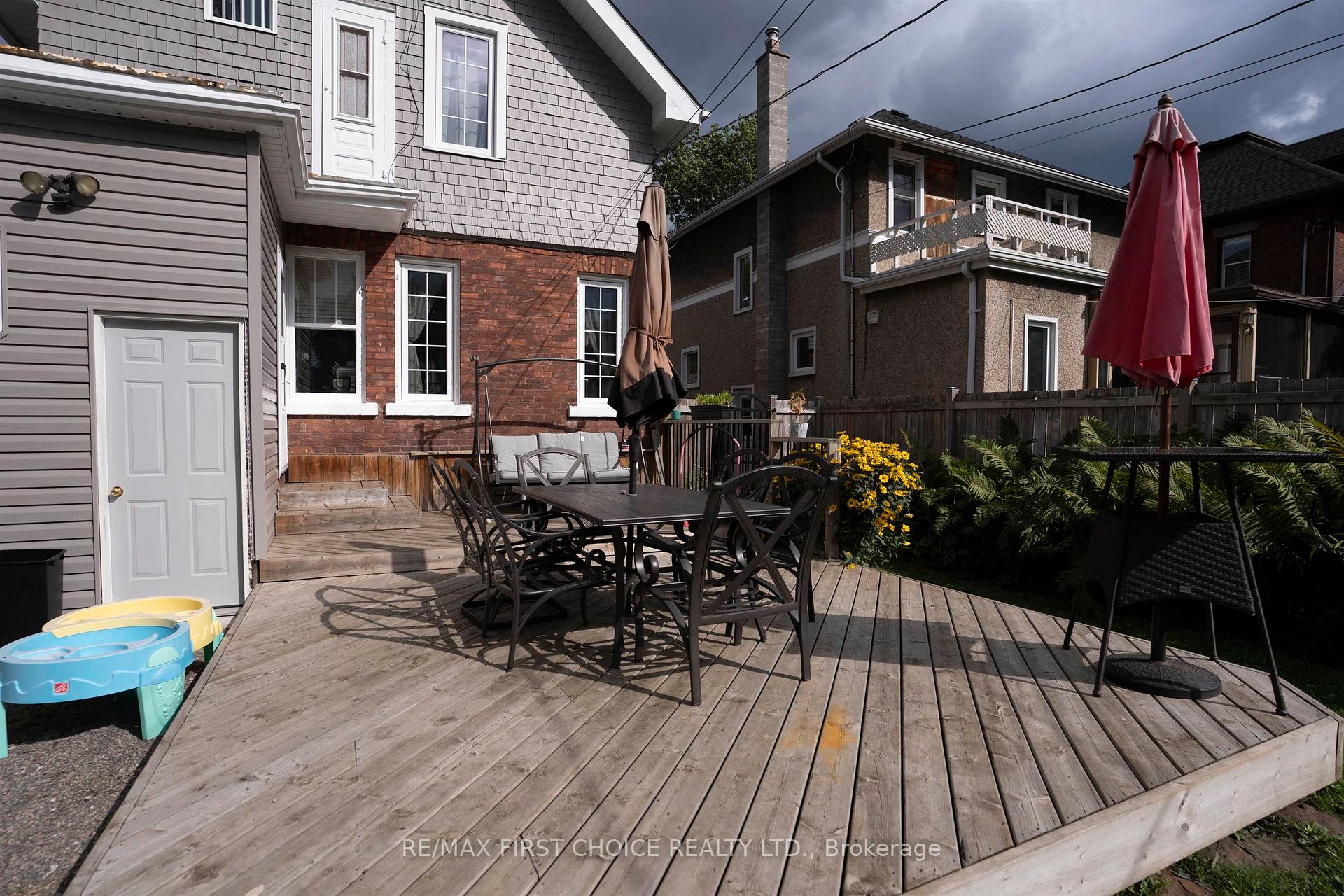 Photo 30 of 423 Marks Street S, Thunder Bay, Hyde Park — HOMEH