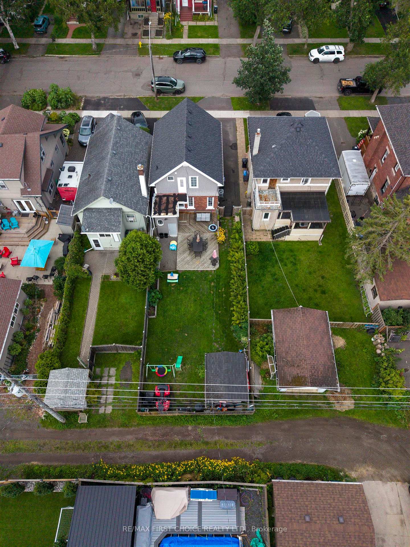 Photo 34 of 423 Marks Street S, Thunder Bay, Hyde Park — HOMEH
