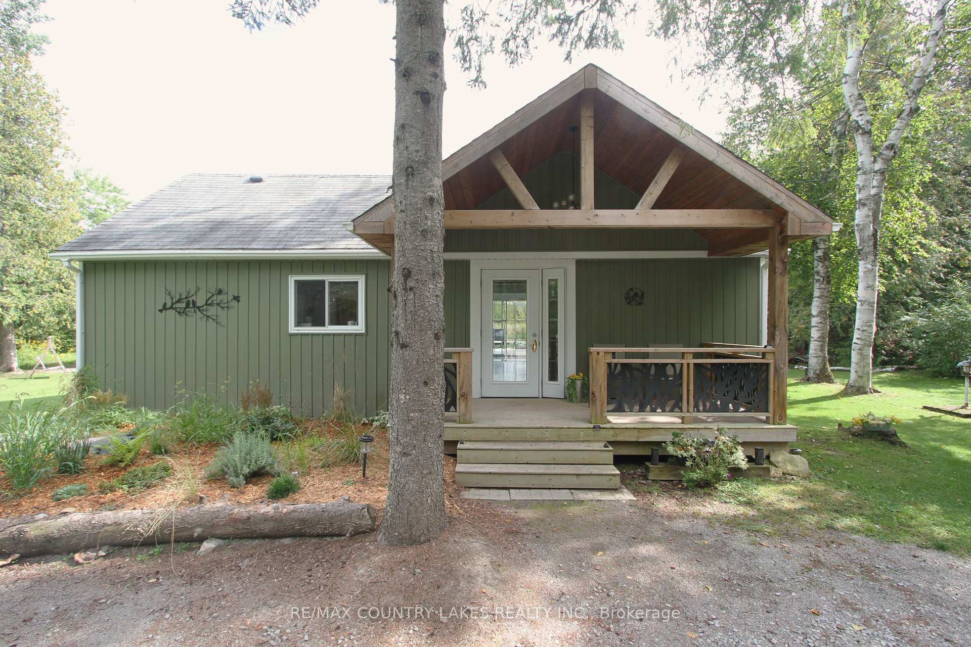 Photo 3 of 129 McGuire Beach Road, Kawartha Lakes, Carden — HOMEH