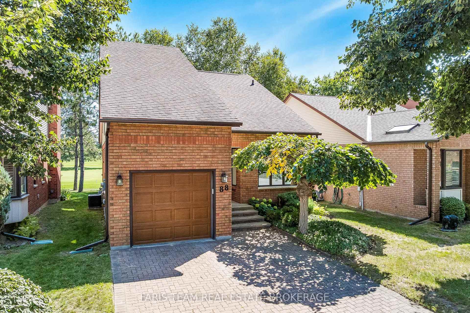 Photo 2 of 88 Green Briar Road, New Tecumseth, Rural New Tecumseth — HOMEH