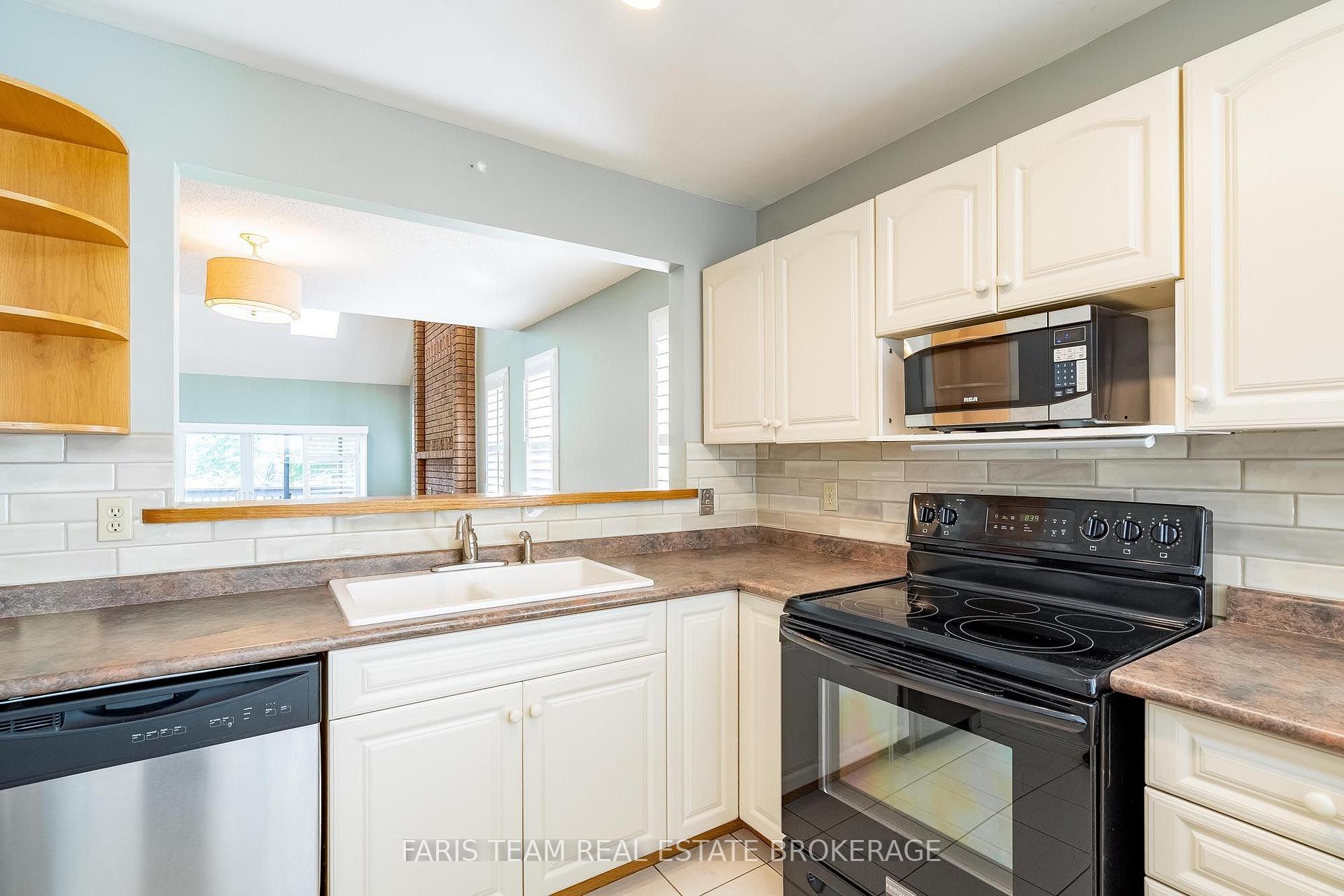Photo 6 of 88 Green Briar Road, New Tecumseth, Rural New Tecumseth — HOMEH