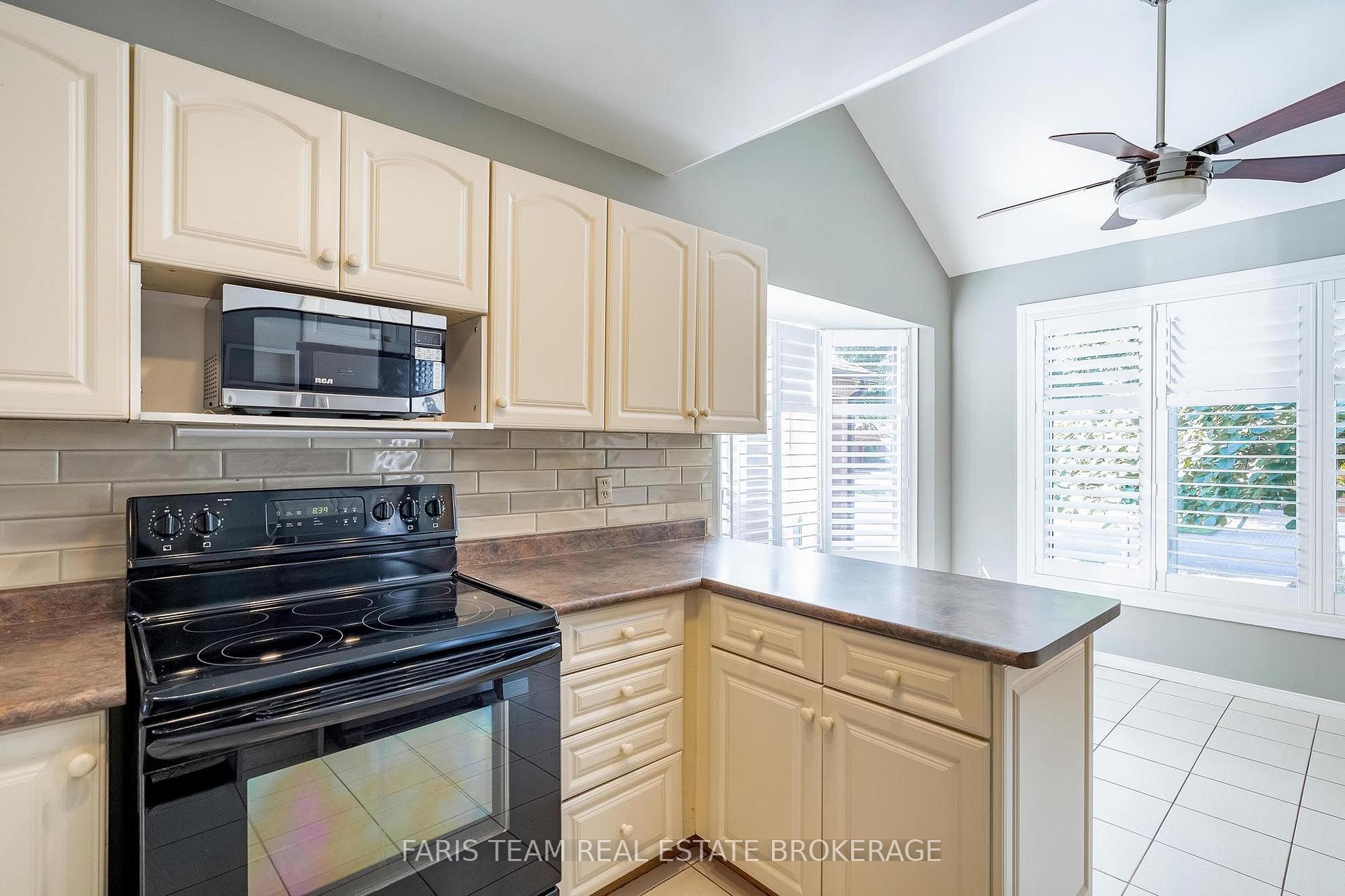 Photo 9 of 88 Green Briar Road, New Tecumseth, Rural New Tecumseth — HOMEH