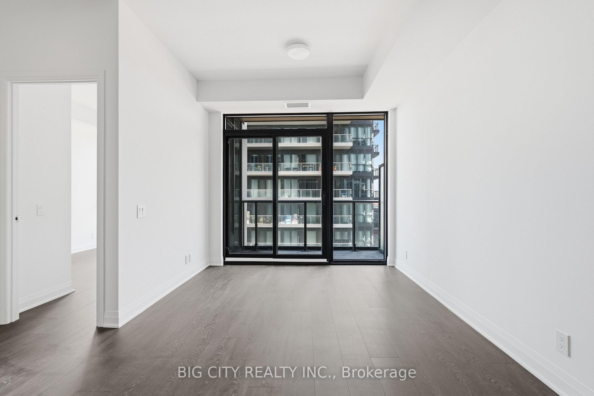 Photo 10 of Unit 1005, 25 Frederick Todd Way, Toronto, Thorncliffe Park — HOMEH