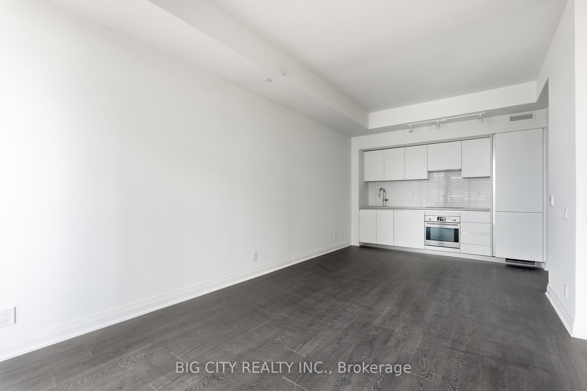 Photo 14 of Unit 1005, 25 Frederick Todd Way, Toronto, Thorncliffe Park — HOMEH