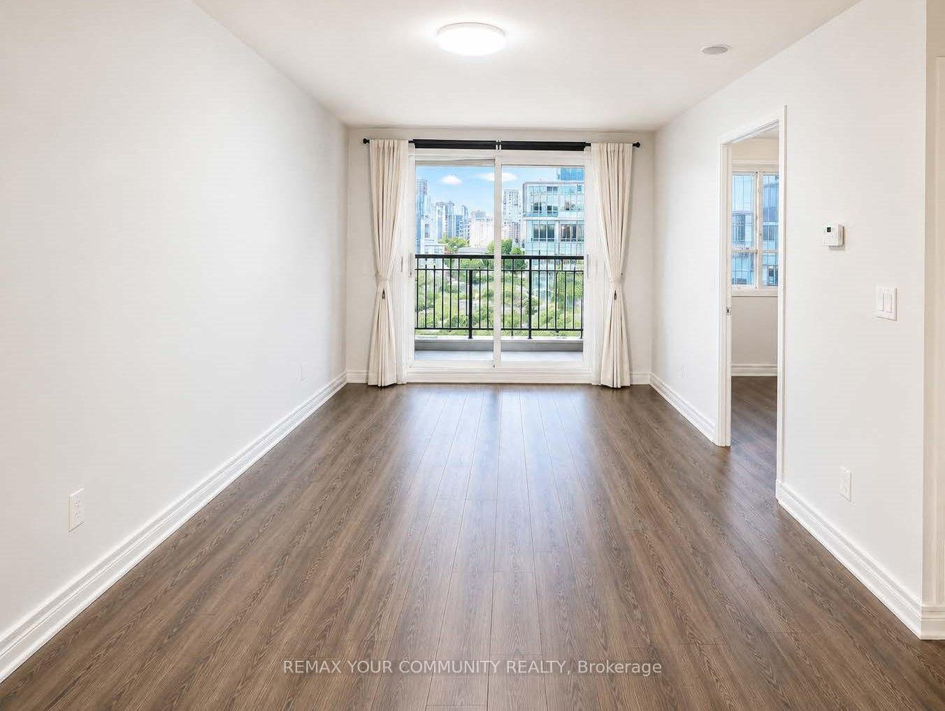 Photo 2 of Unit 522, 48 Suncrest Boulevard, Markham, Commerce Valley — HOMEH