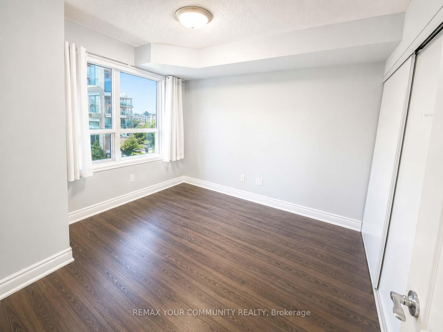Photo 5 of Unit 522, 48 Suncrest Boulevard, Markham, Commerce Valley — HOMEH