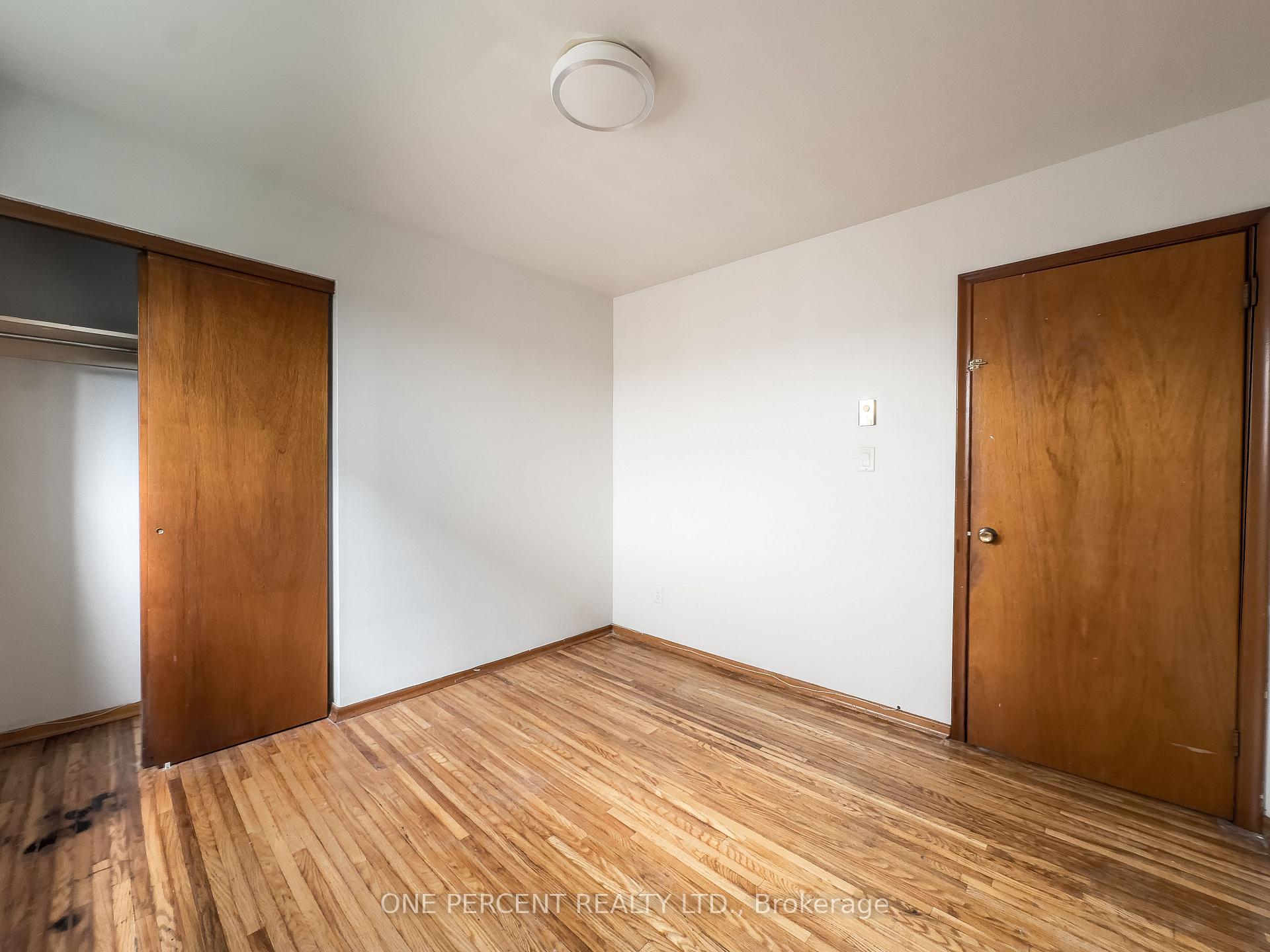 Photo 7 of 16 Daly Street, Kingston, Rideau — HOMEH