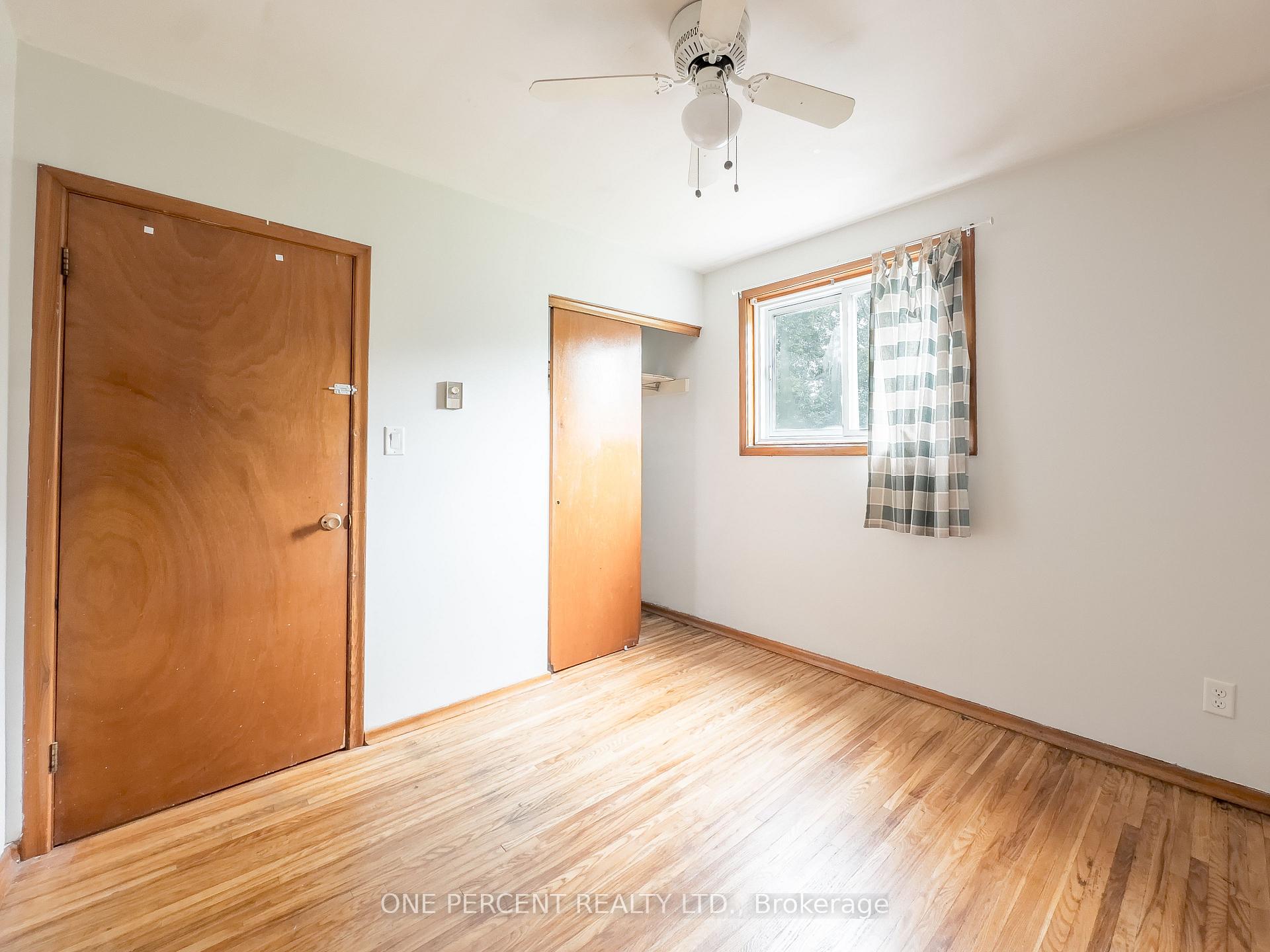 Photo 10 of 16 Daly Street, Kingston, Rideau — HOMEH