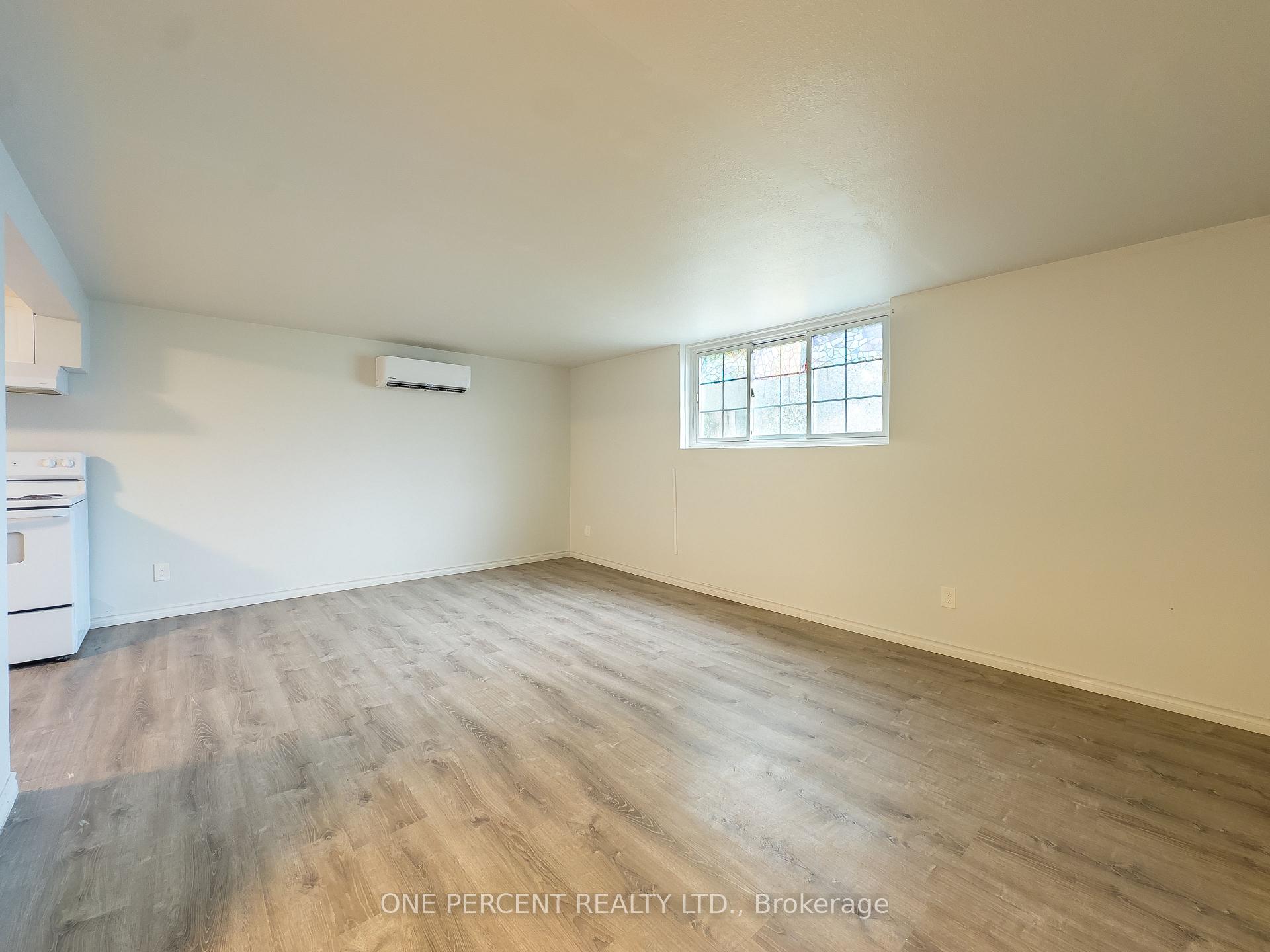 Photo 14 of 16 Daly Street, Kingston, Rideau — HOMEH