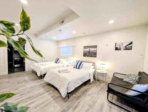 Photo 5 of Unit Apt 1, 1064 Barton Street, Hamilton, Crown Point — HOMEH