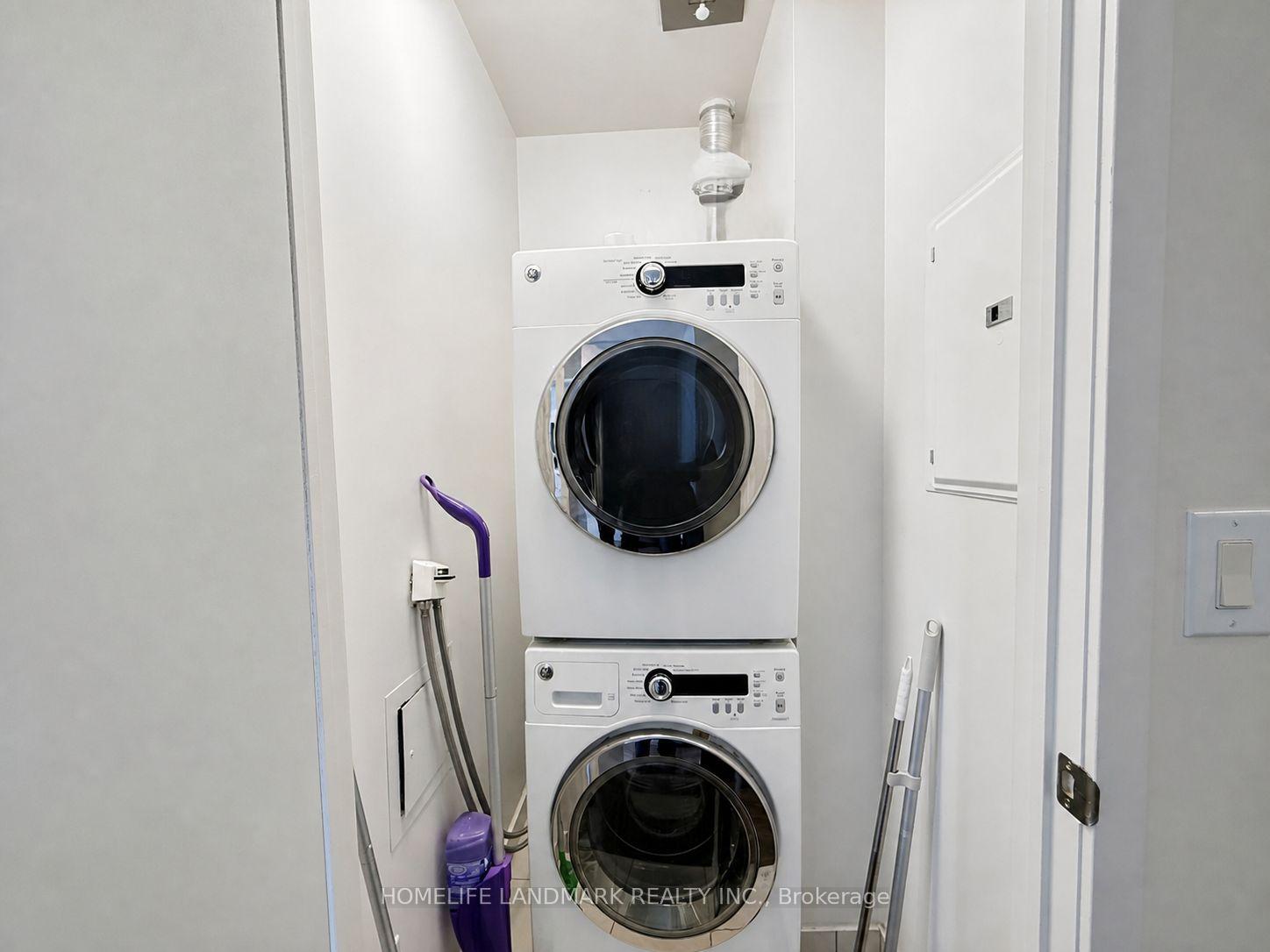 Photo 17 of Unit 1411, 55 Regent Park Boulevard, Toronto, Regent Park — HOMEH