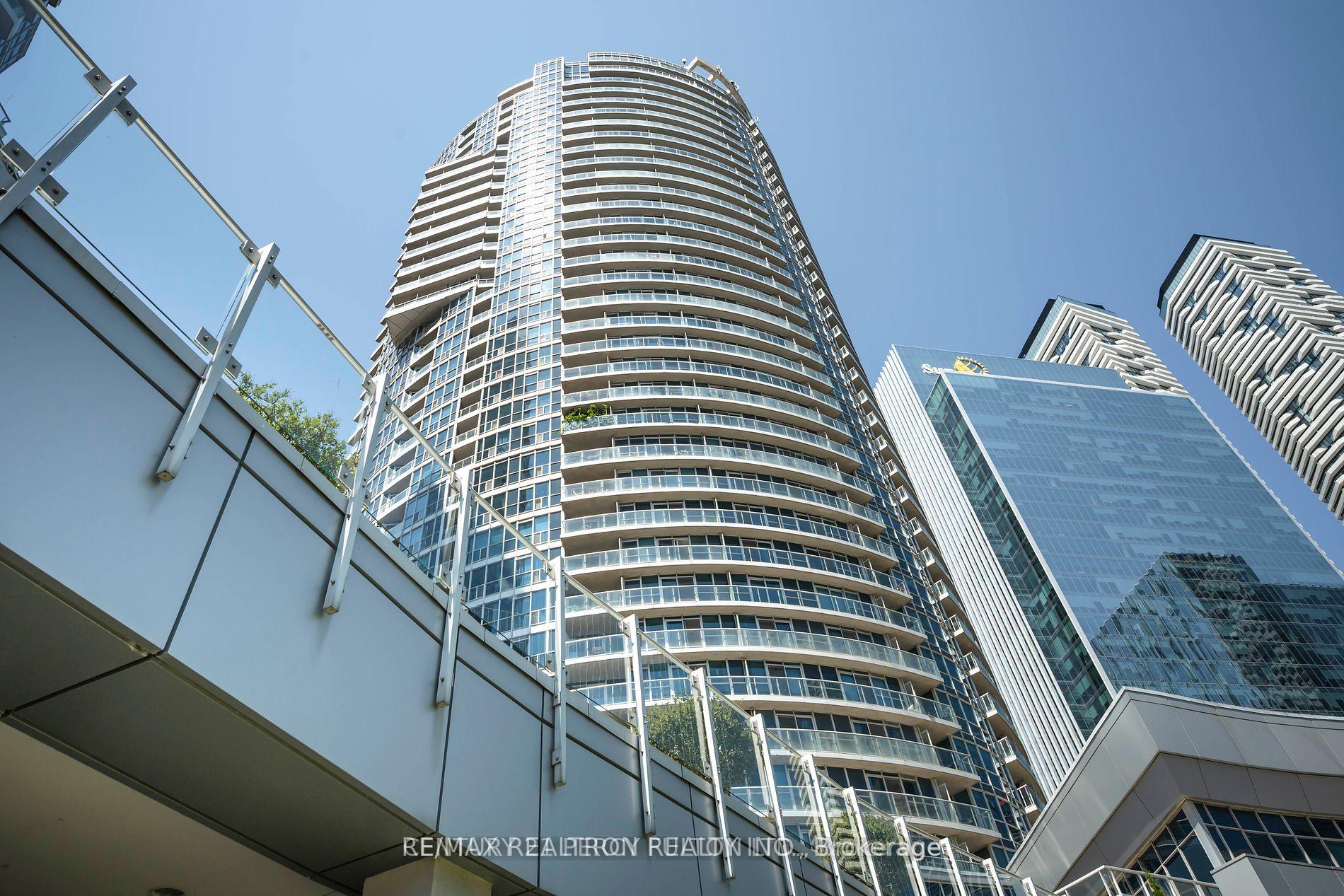Photo 3 of Unit 2301, 8 York Street, Toronto, Waterfront Communities — HOMEH
