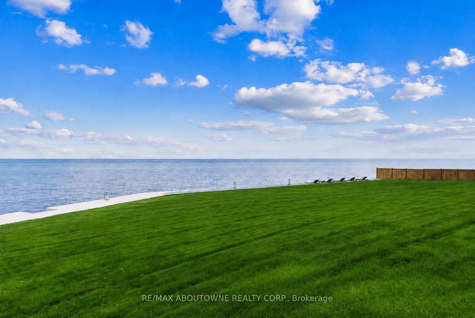 Photo 7 of 3 Ennisclare Drive E, Oakville, Morrison — HOMEH