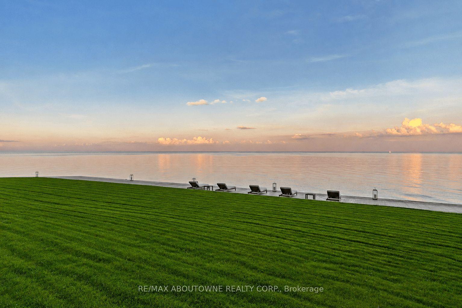 Photo 8 of 3 Ennisclare Drive E, Oakville, Morrison — HOMEH