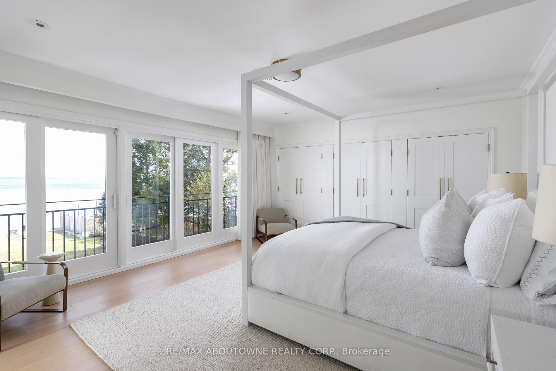 Photo 28 of 3 Ennisclare Drive E, Oakville, Morrison — HOMEH