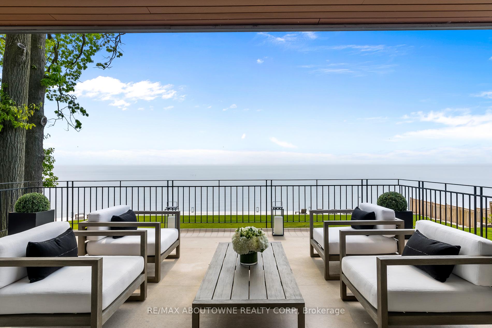 Photo 33 of 3 Ennisclare Drive E, Oakville, Morrison — HOMEH