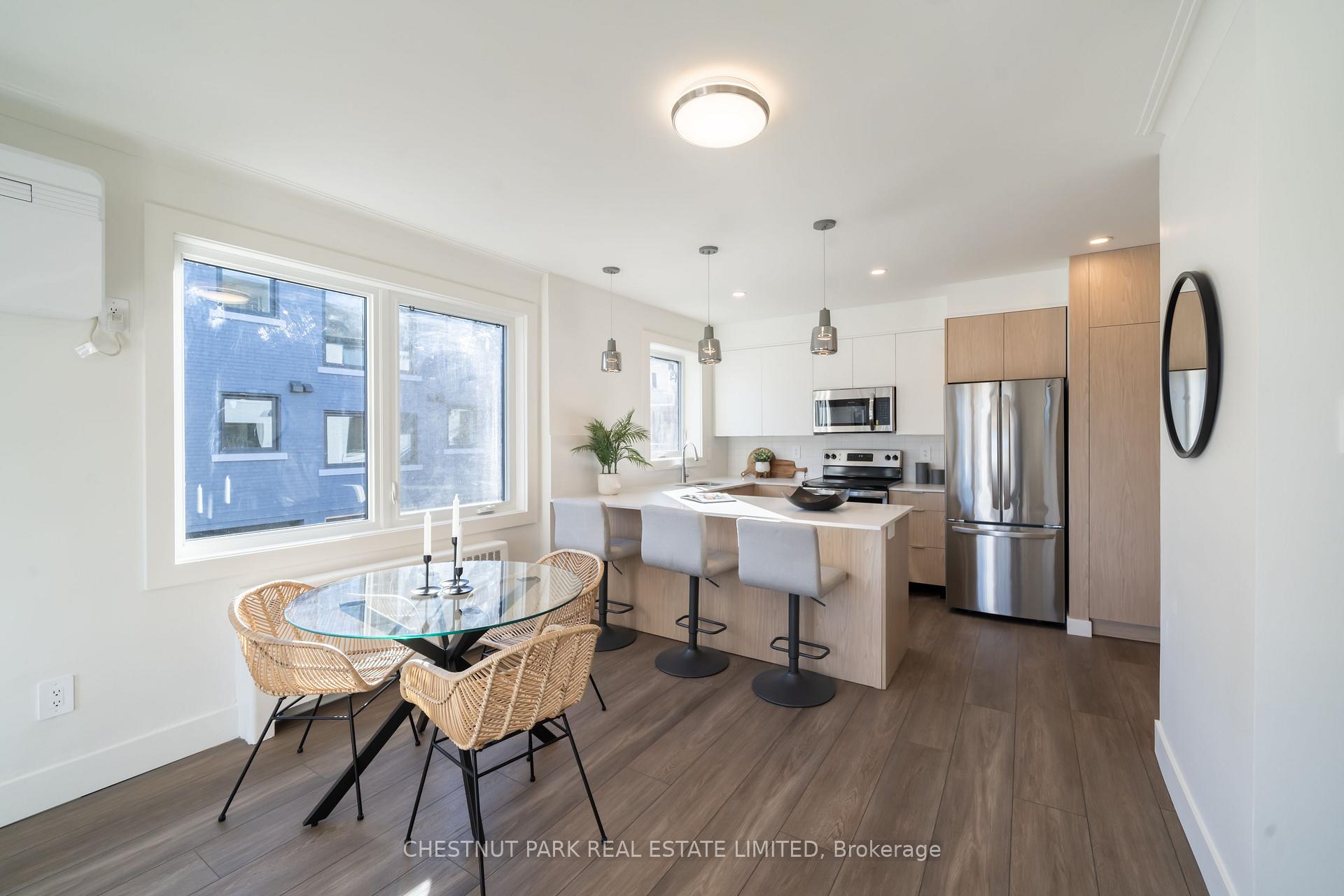 Photo 8 of Unit 2, 1492 Avenue Road, Toronto, Englemount-Lawrence — HOMEH