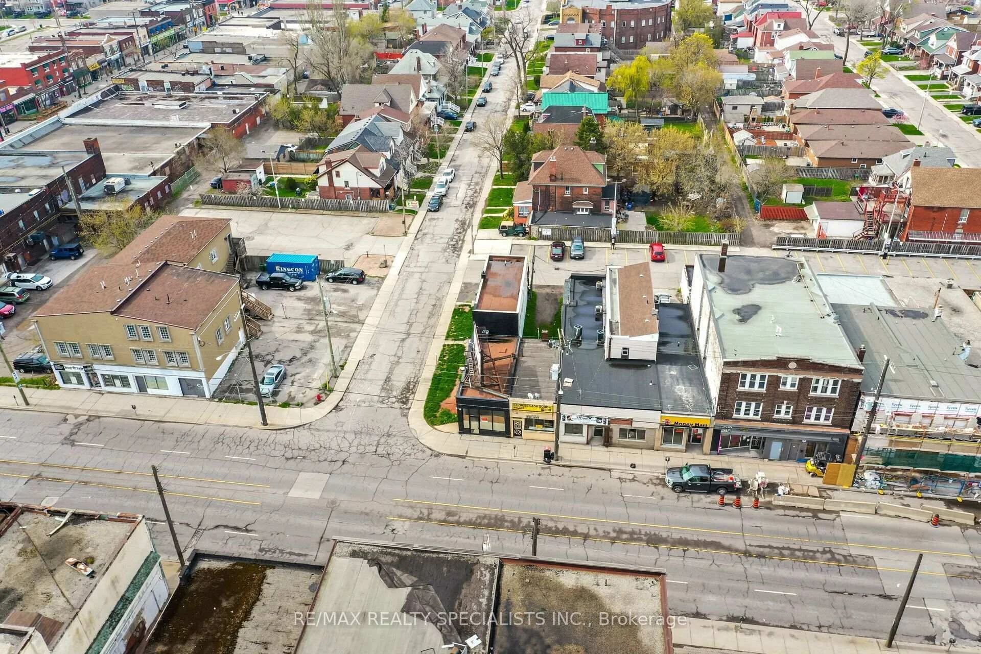 Photo 6 of Unit Apt 2, 1064 Barton Street, Hamilton, Crown Point — HOMEH
